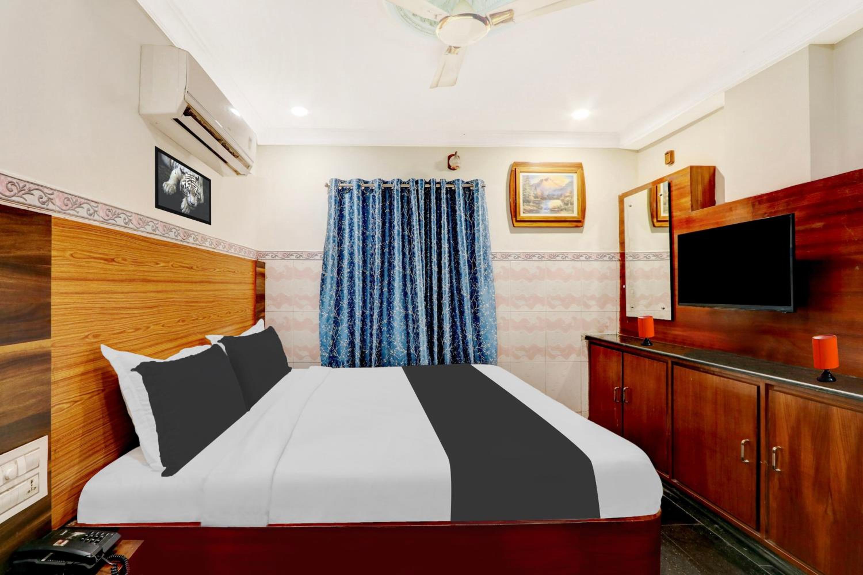 Standard Double Room photo 2