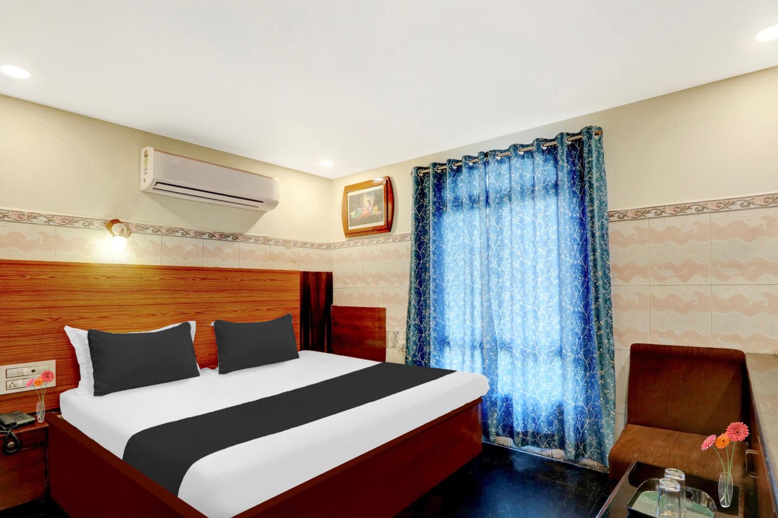 Small Double Room photo 3
