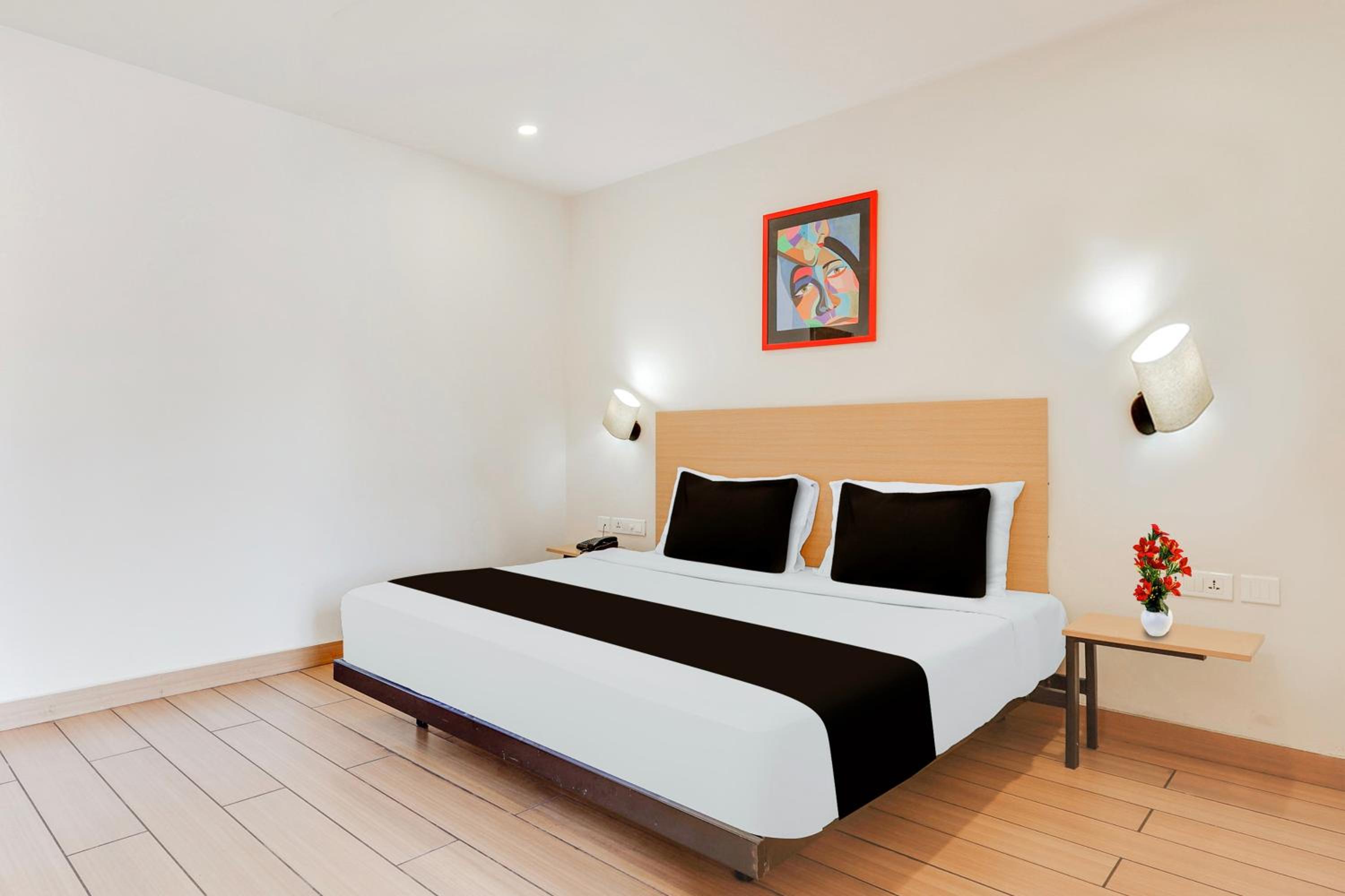 Deluxe Double or Twin Room photo 1