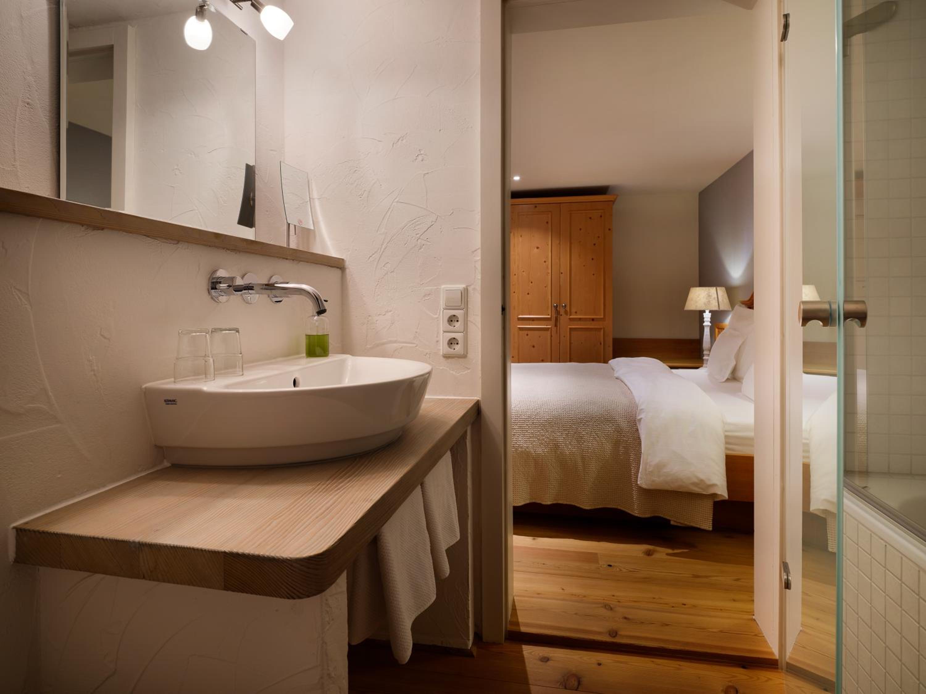 Double Room L with Balcony