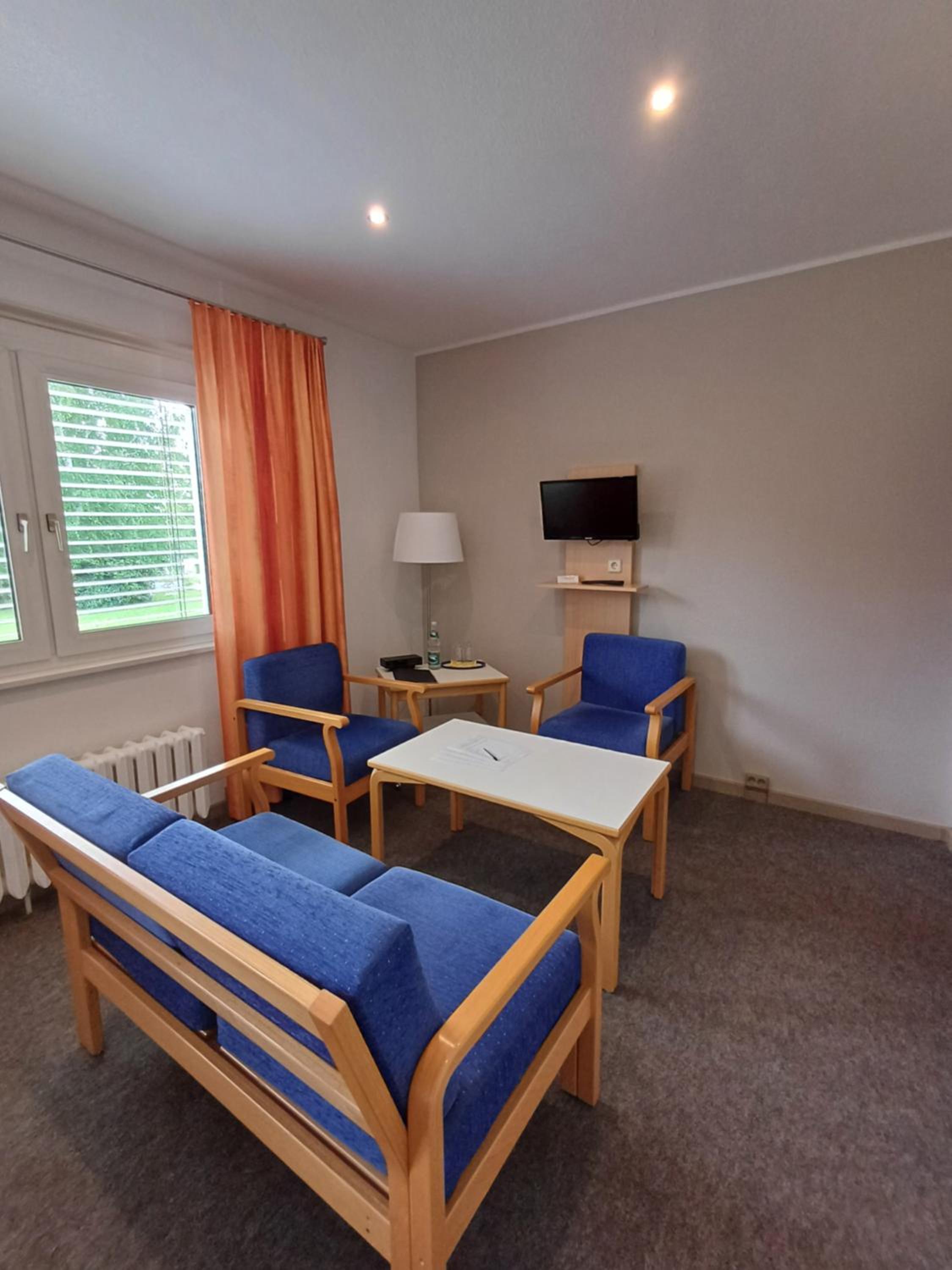 Single Room photo 2