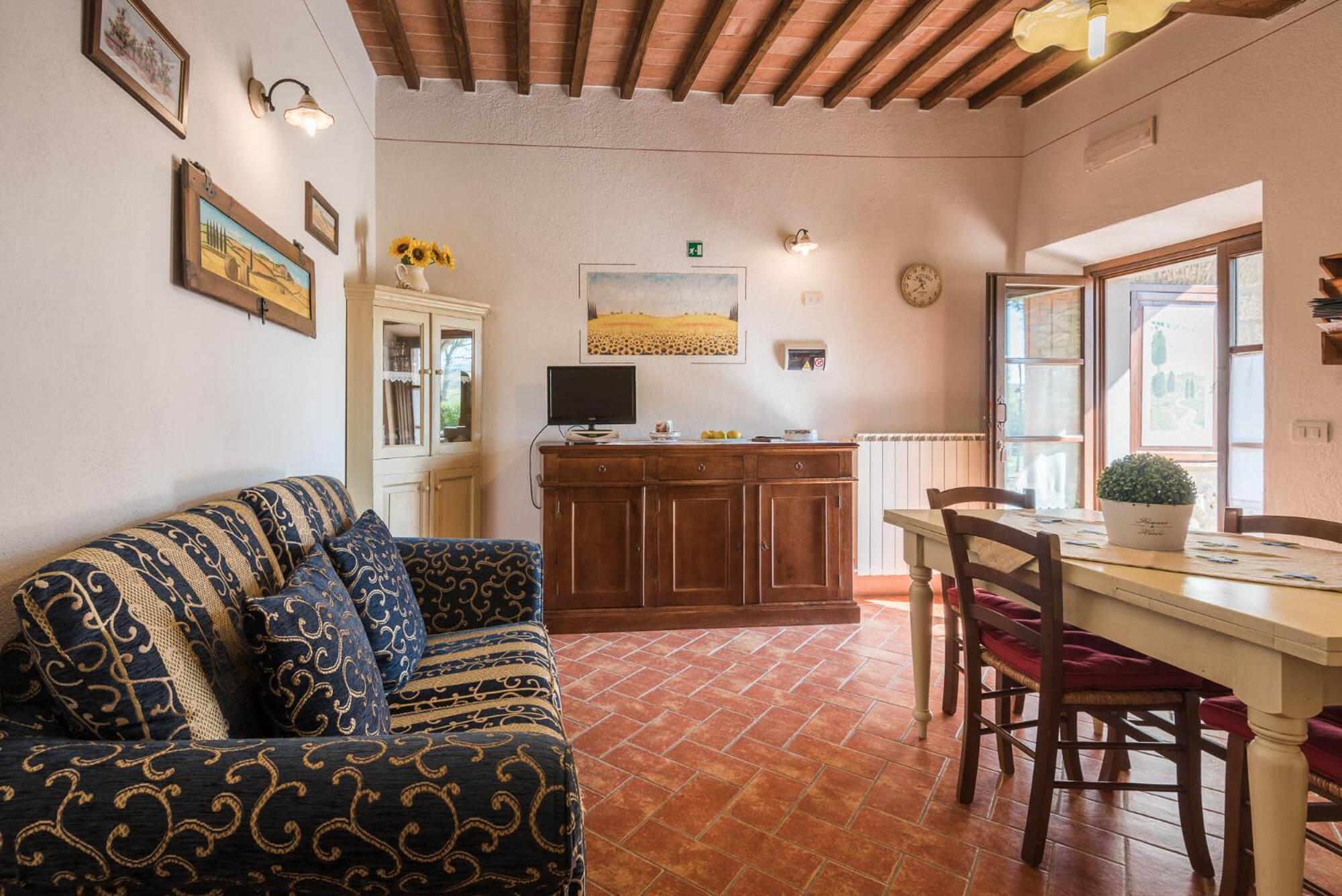 One-Bedroom Standard Apartment photo 3