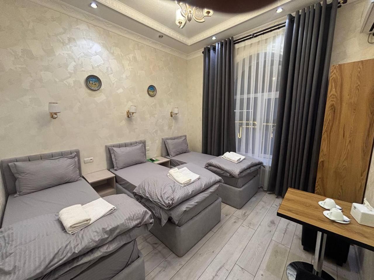 Deluxe Triple Room photo 3