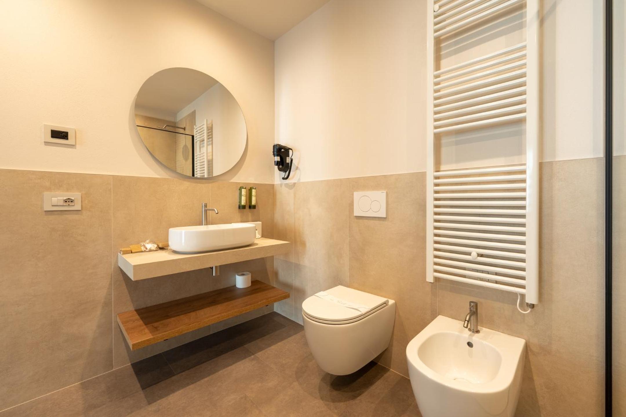 King Suite photo 2