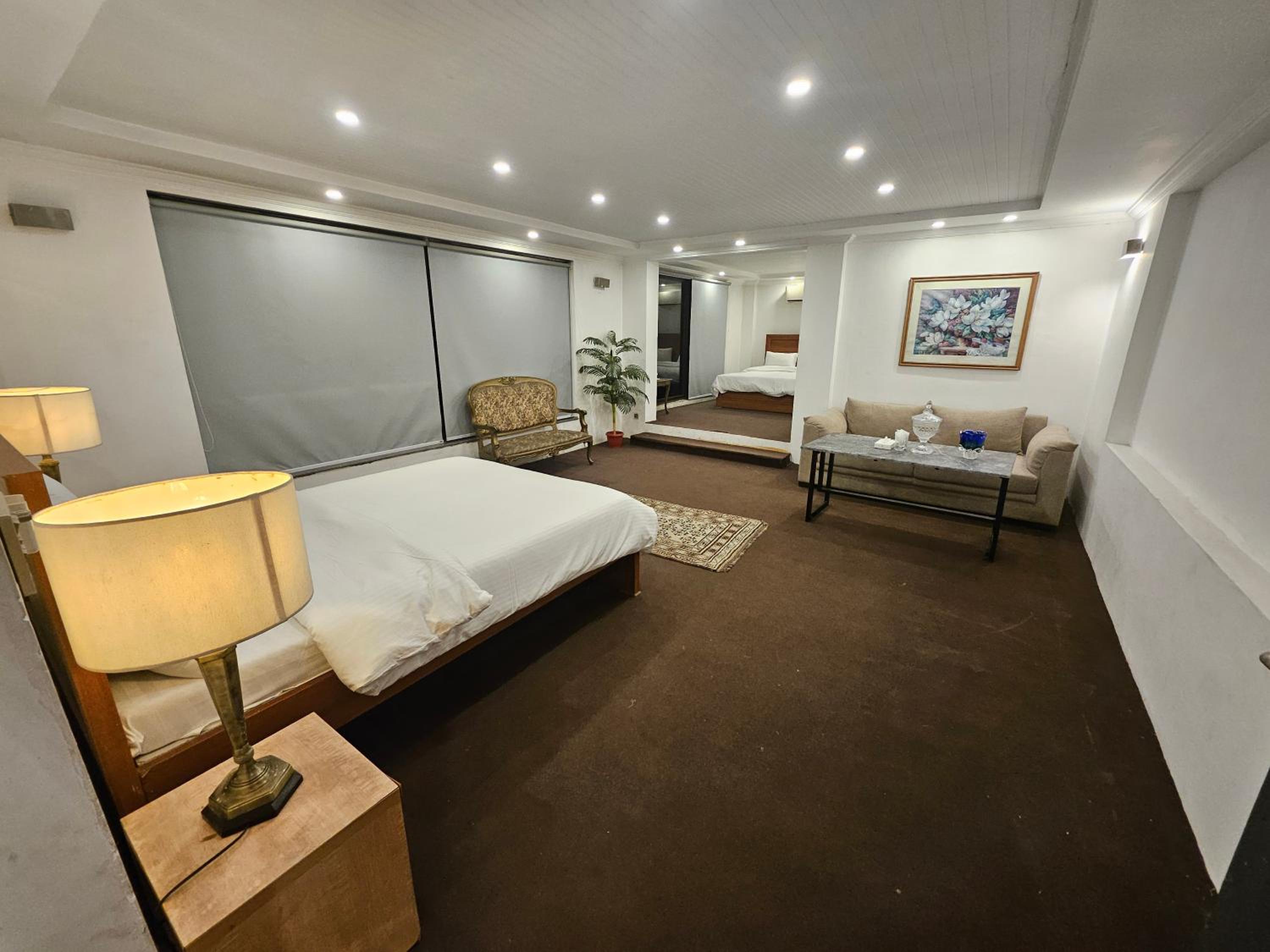 Quadruple Room with Shared Bathroom photo 1