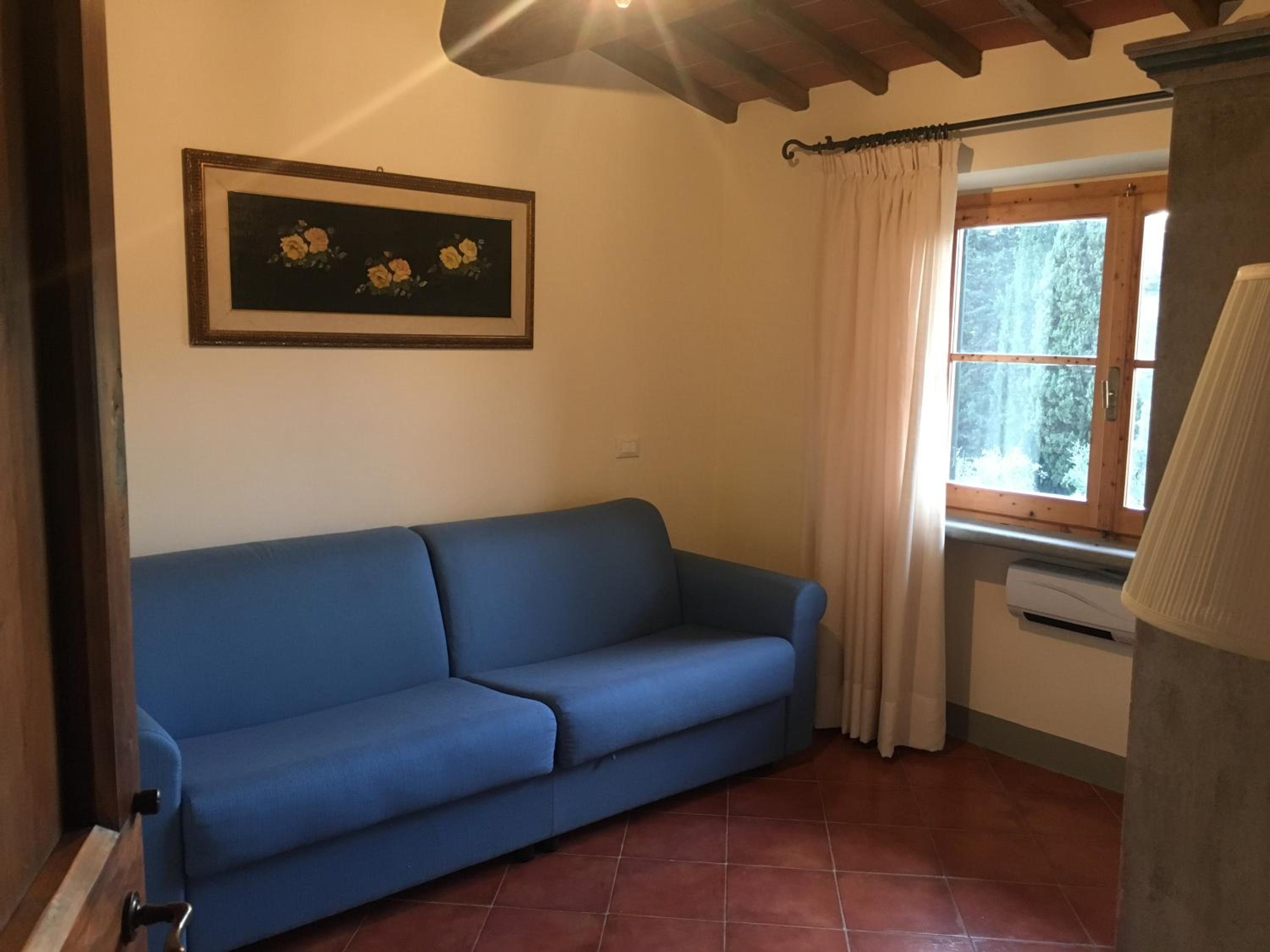 Apartment with Garden View