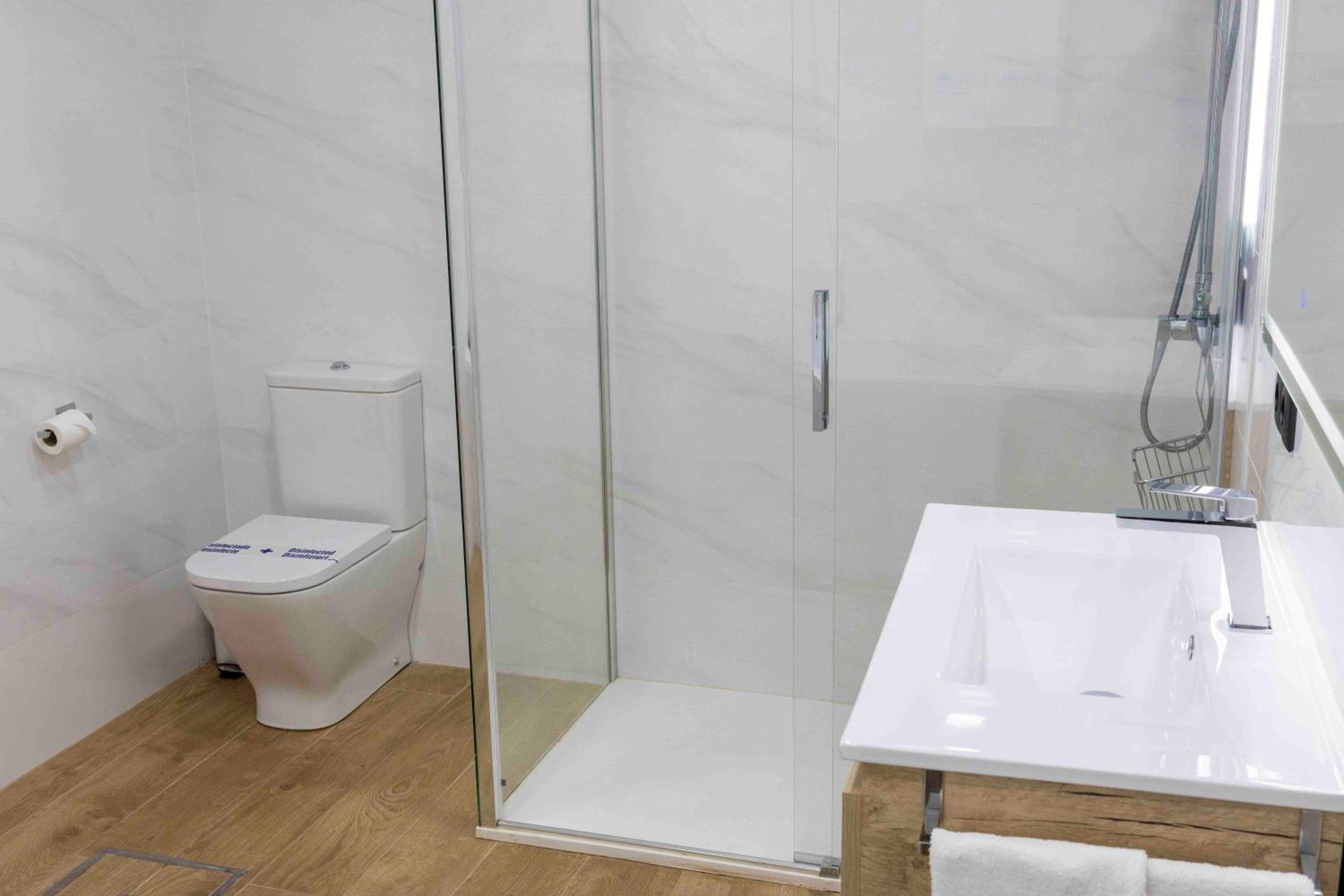 Studio with Spa Bath photo 2