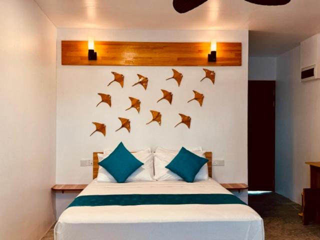 Triple Room with Balcony