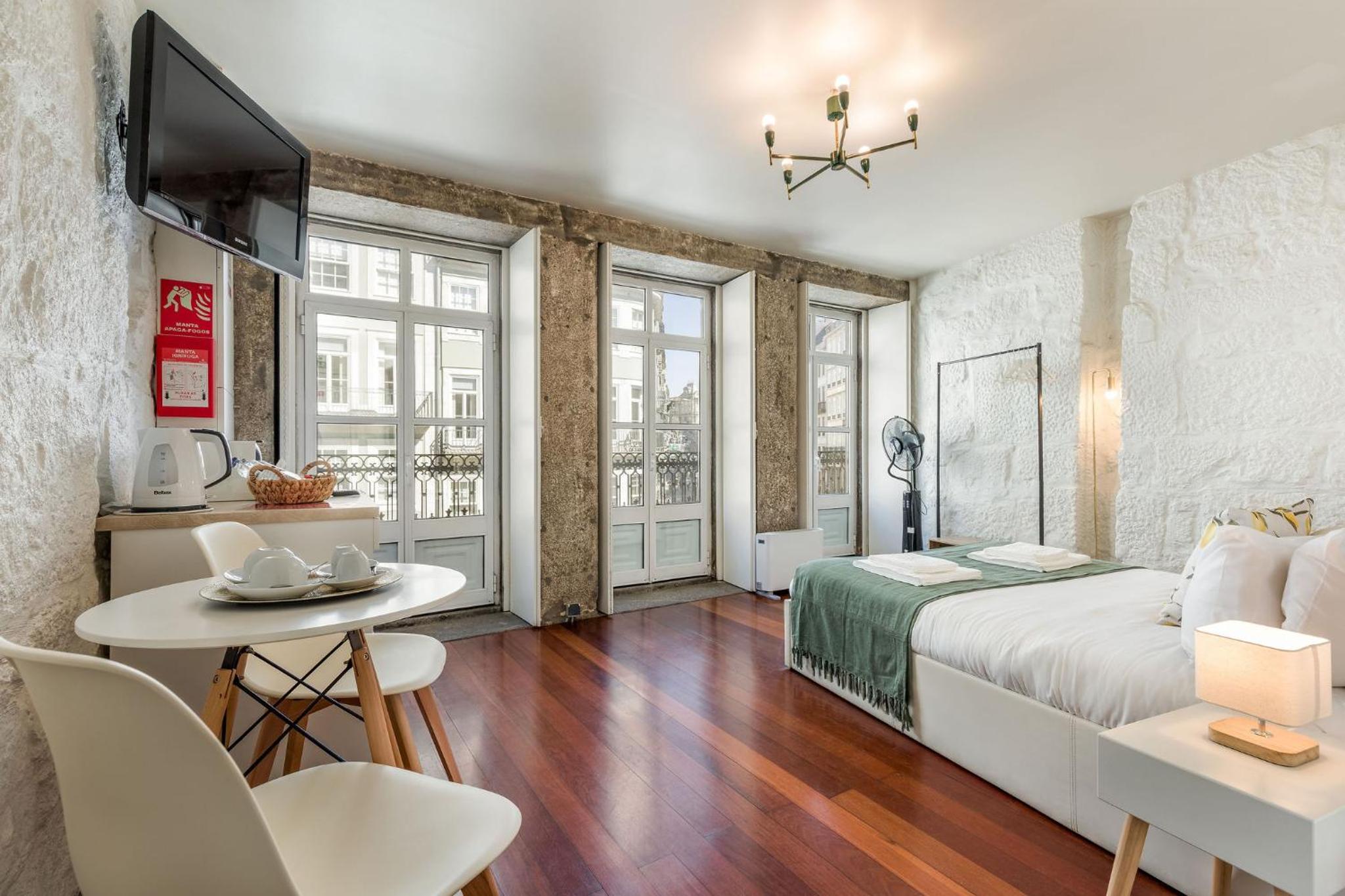 Suite with City View