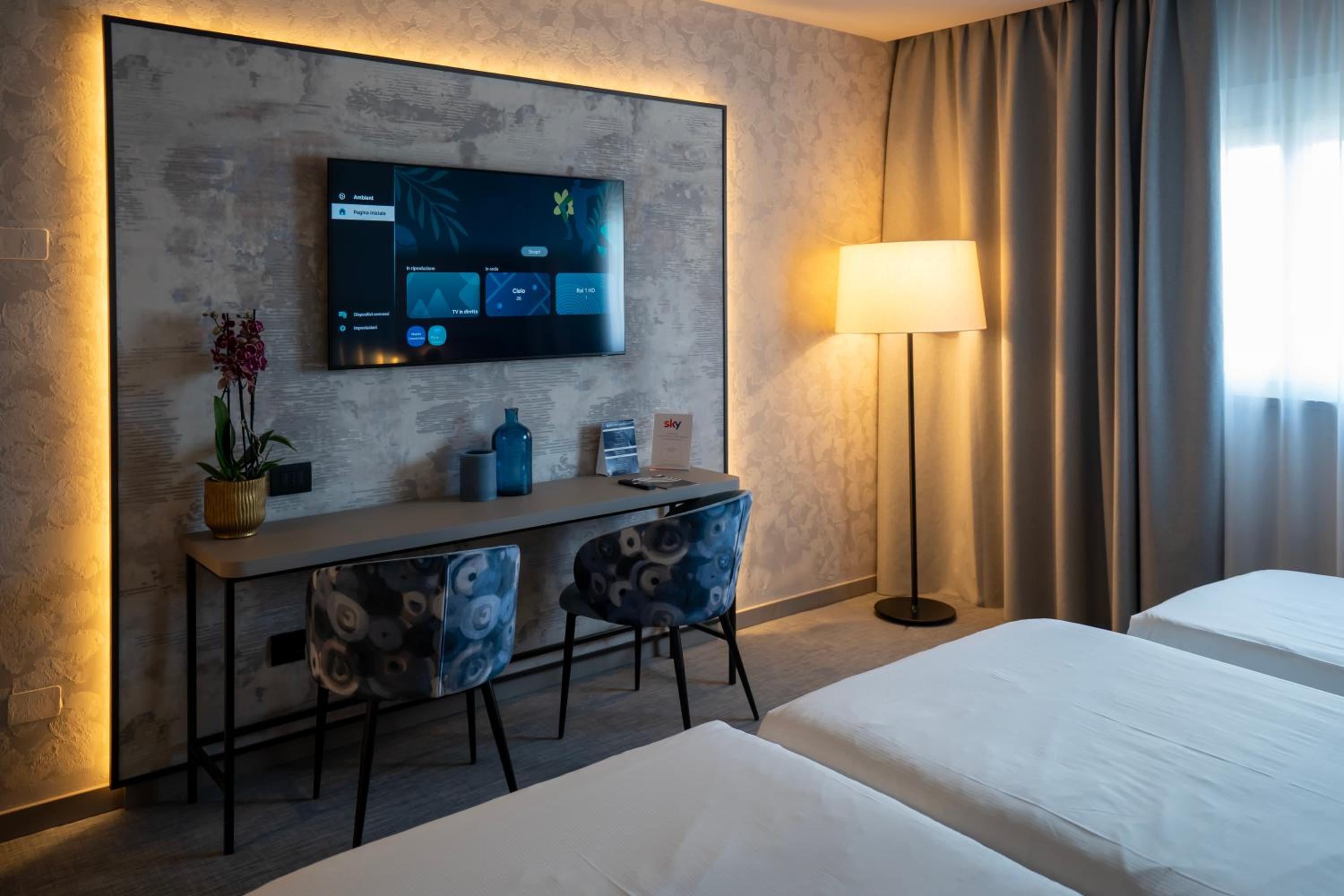 Superior Triple Room photo 2