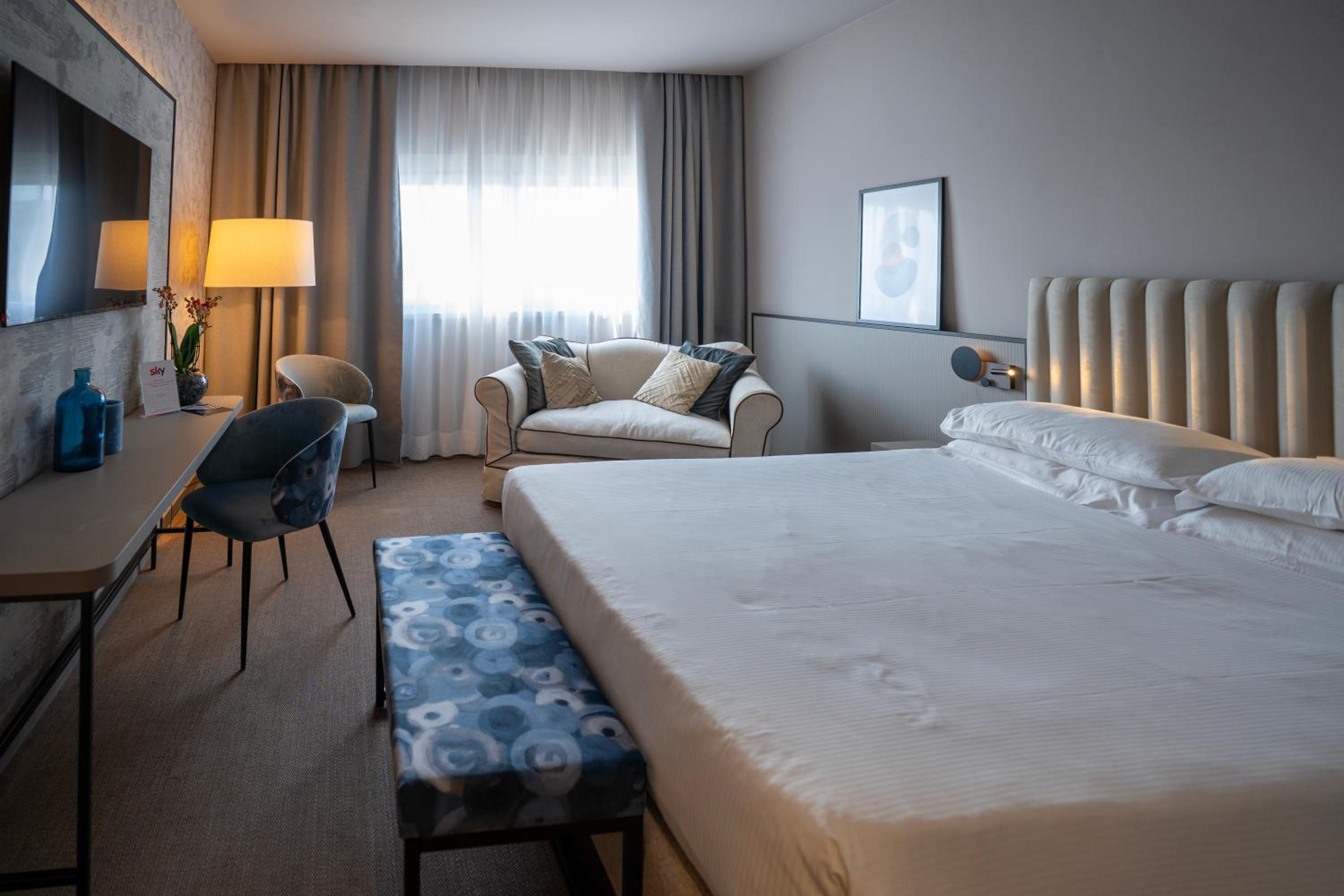 Executive Room photo 1