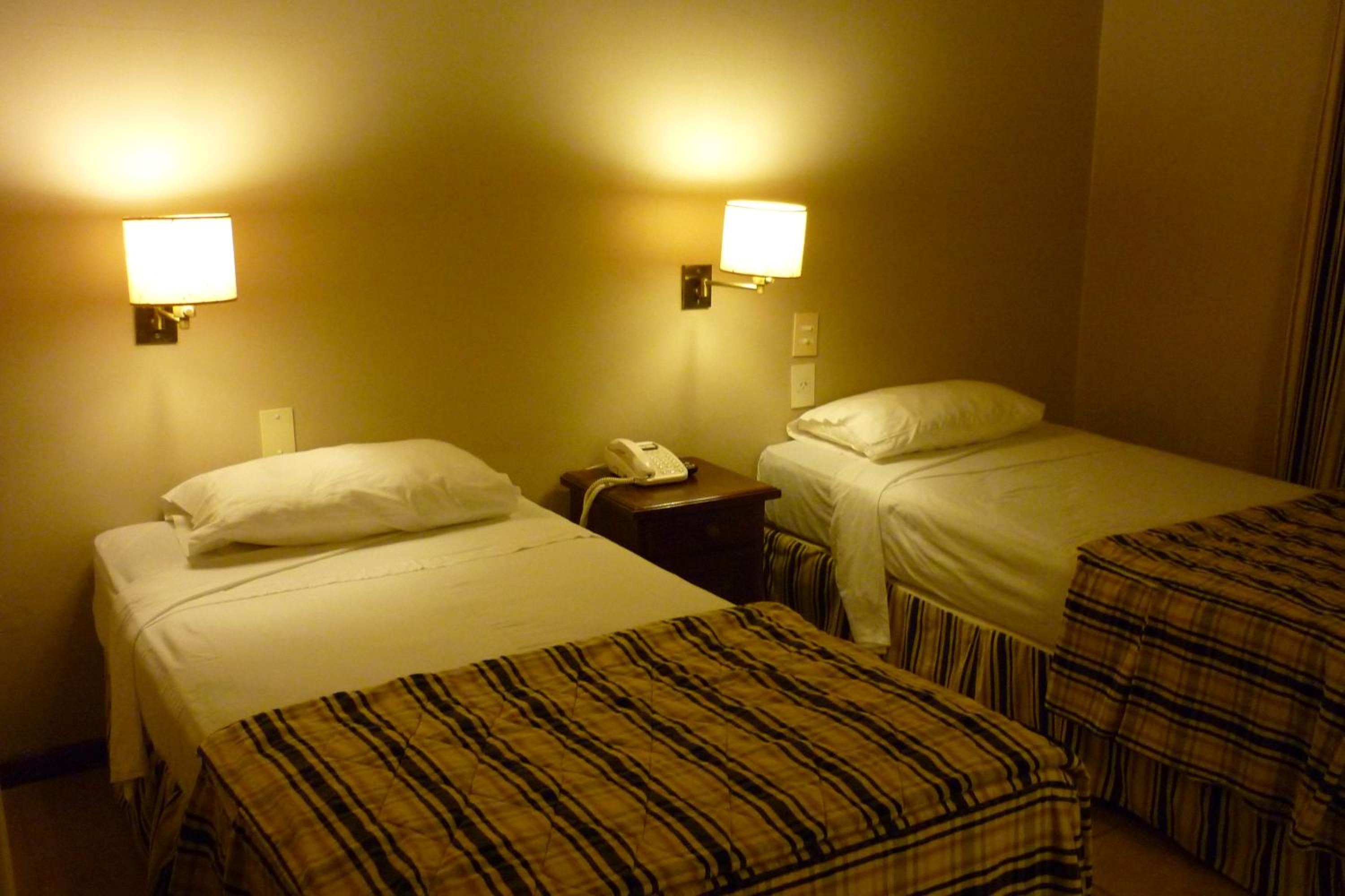 Standard Twin Room photo 2