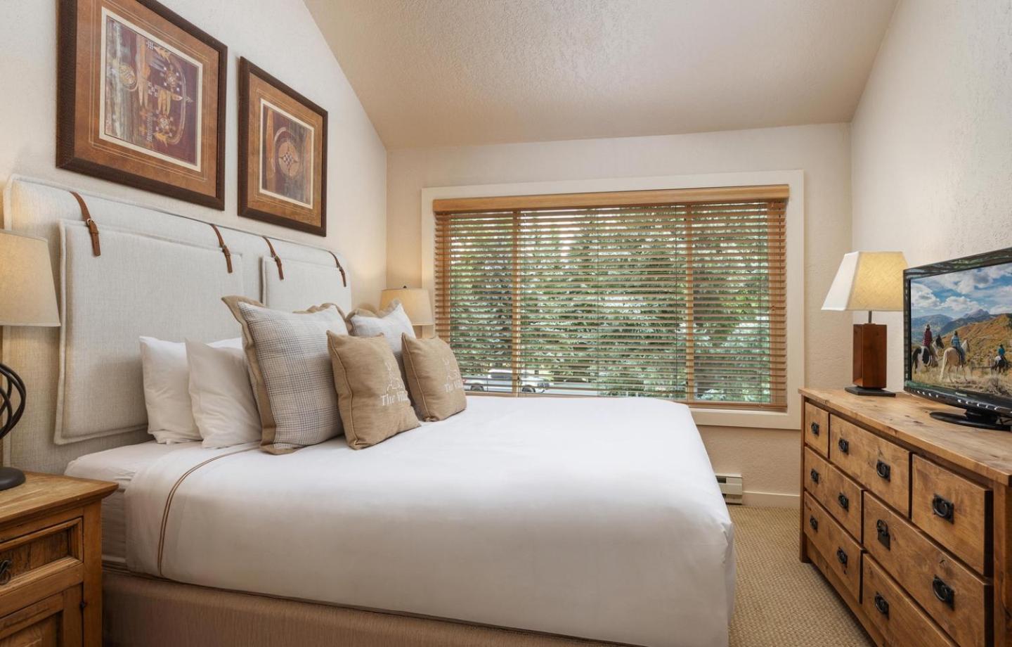 Villas at Snowmass Club - 1206