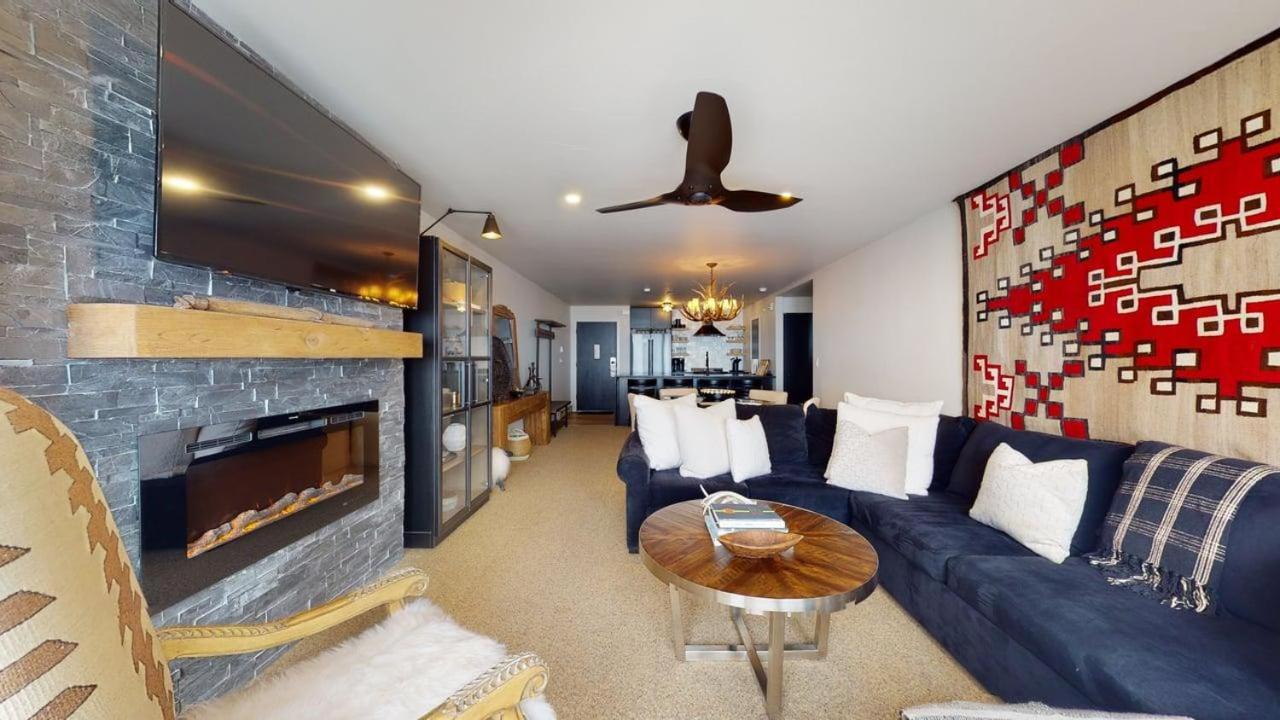 Villas at Snowmass Club - 1205