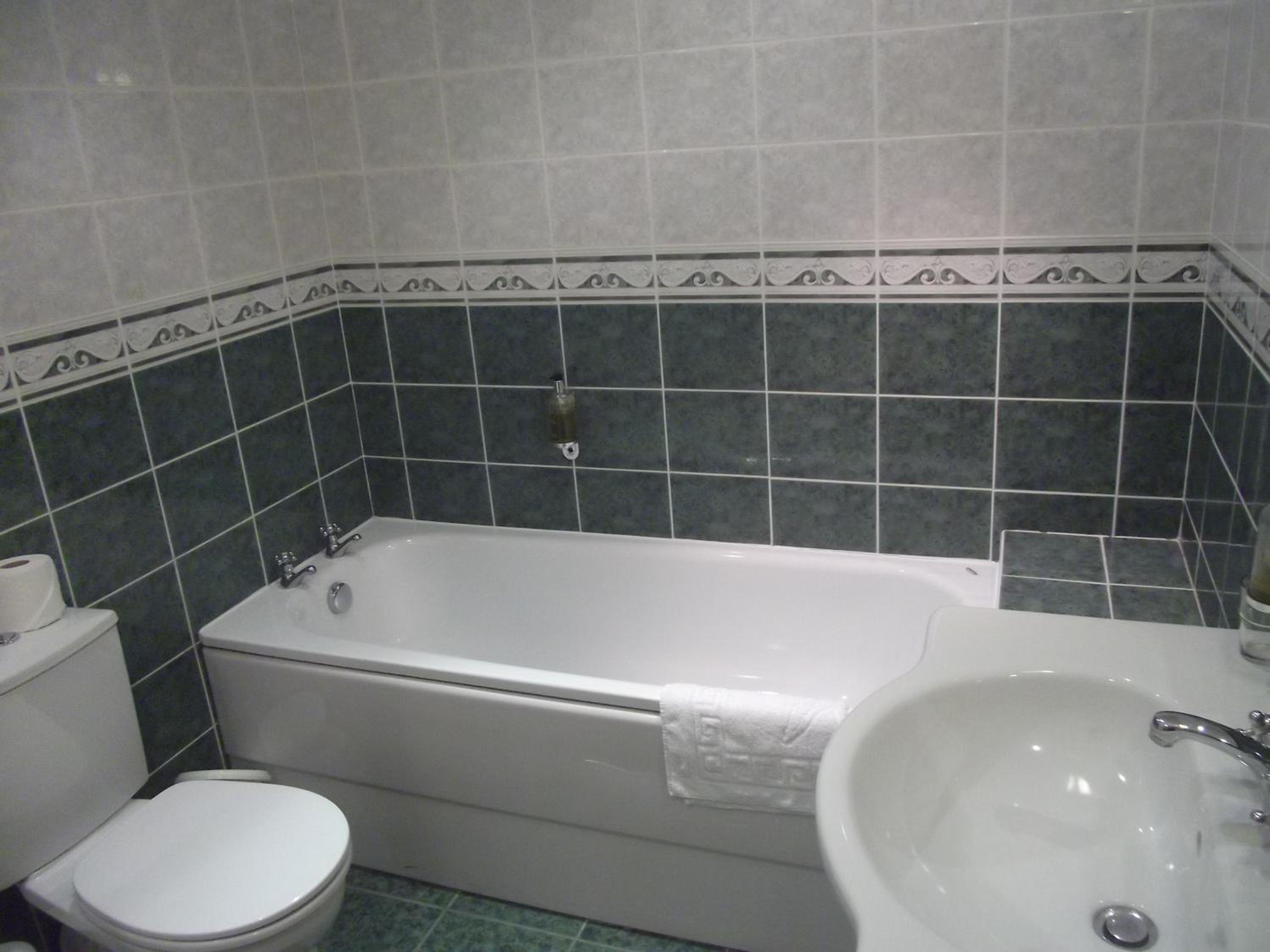 Double Room - Photo 3