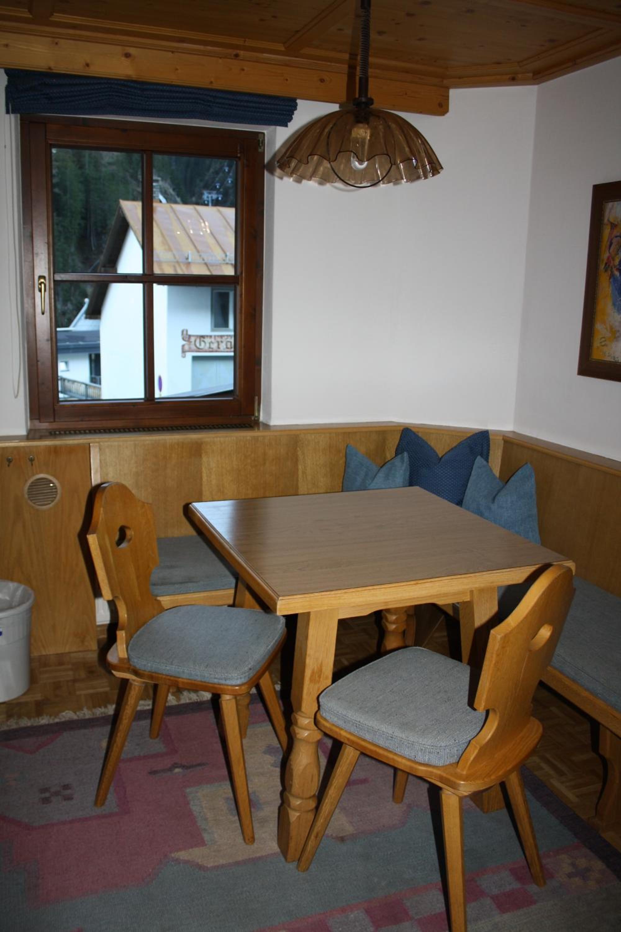Comfort Apartment - Photo 12