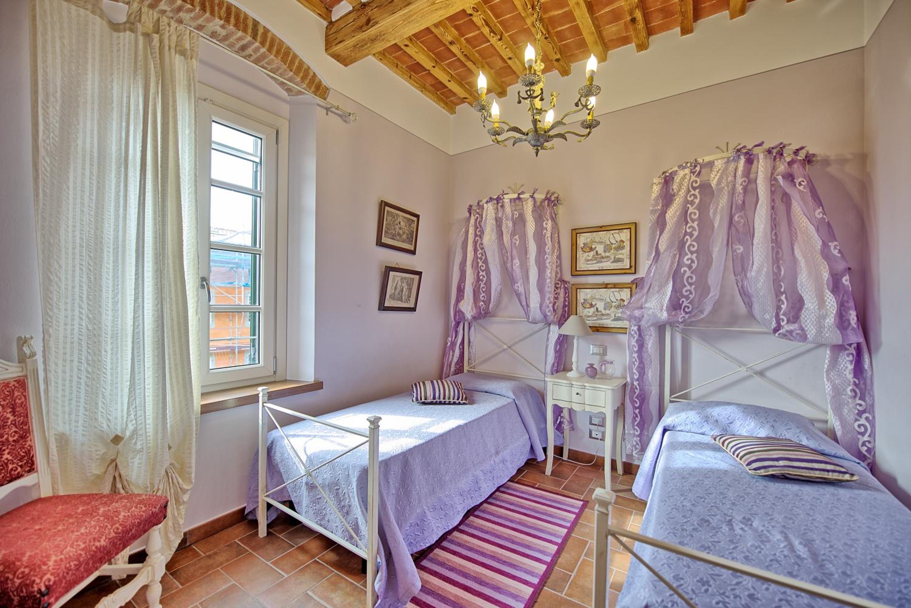 Two-Bedroom Apartment (5 People)