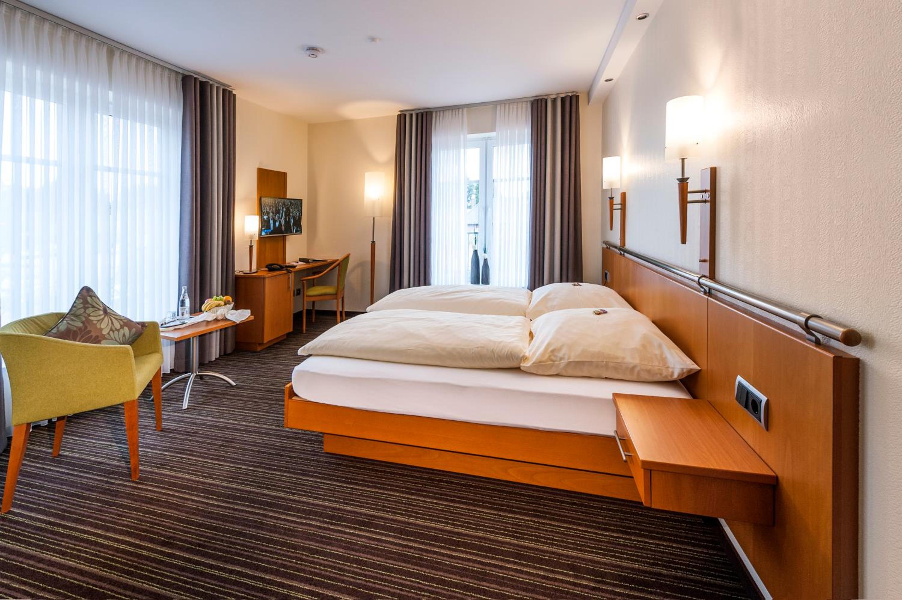 Double Room - Photo 5