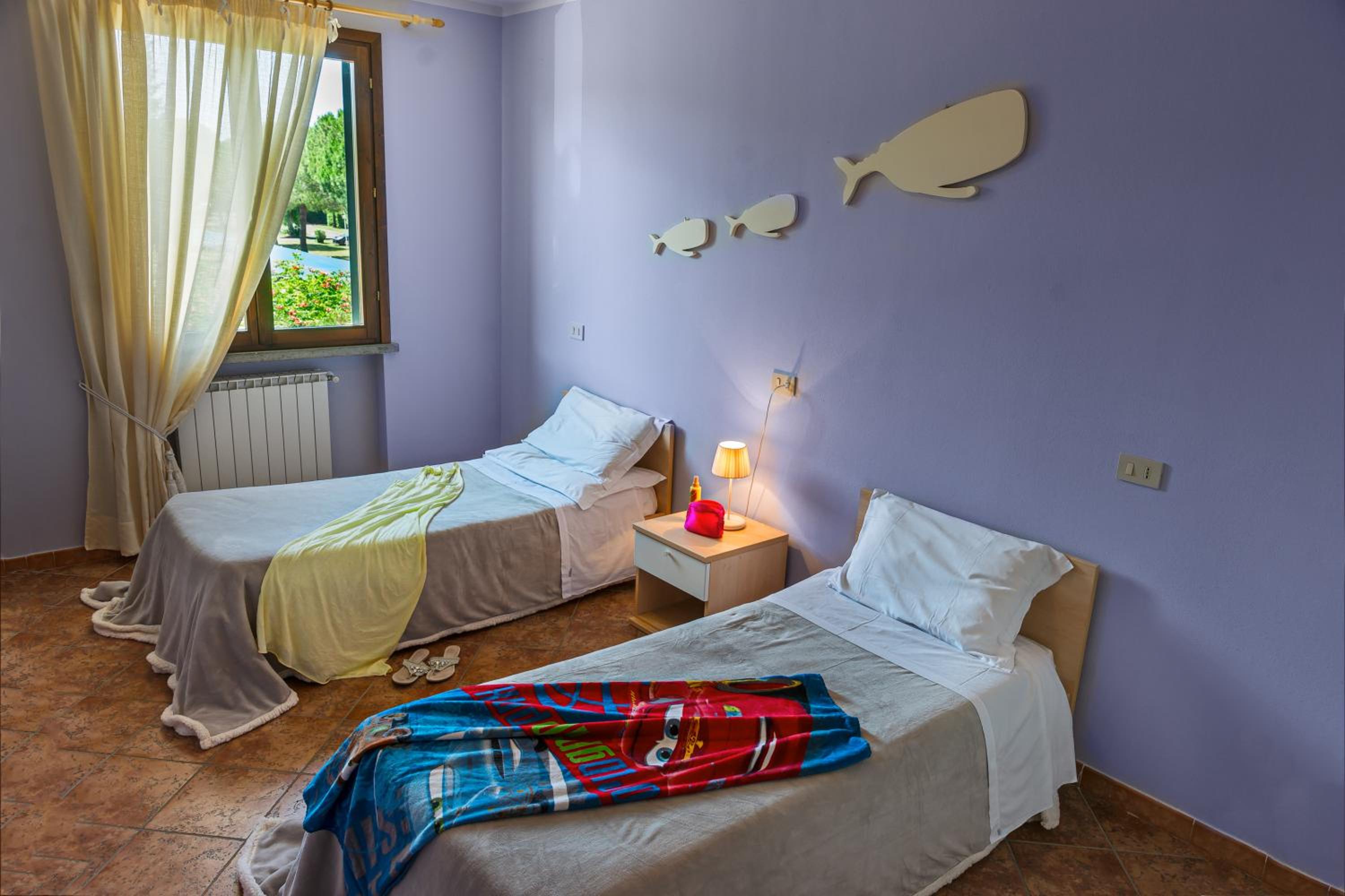 Two-Bedroom Apartment - Photo 9
