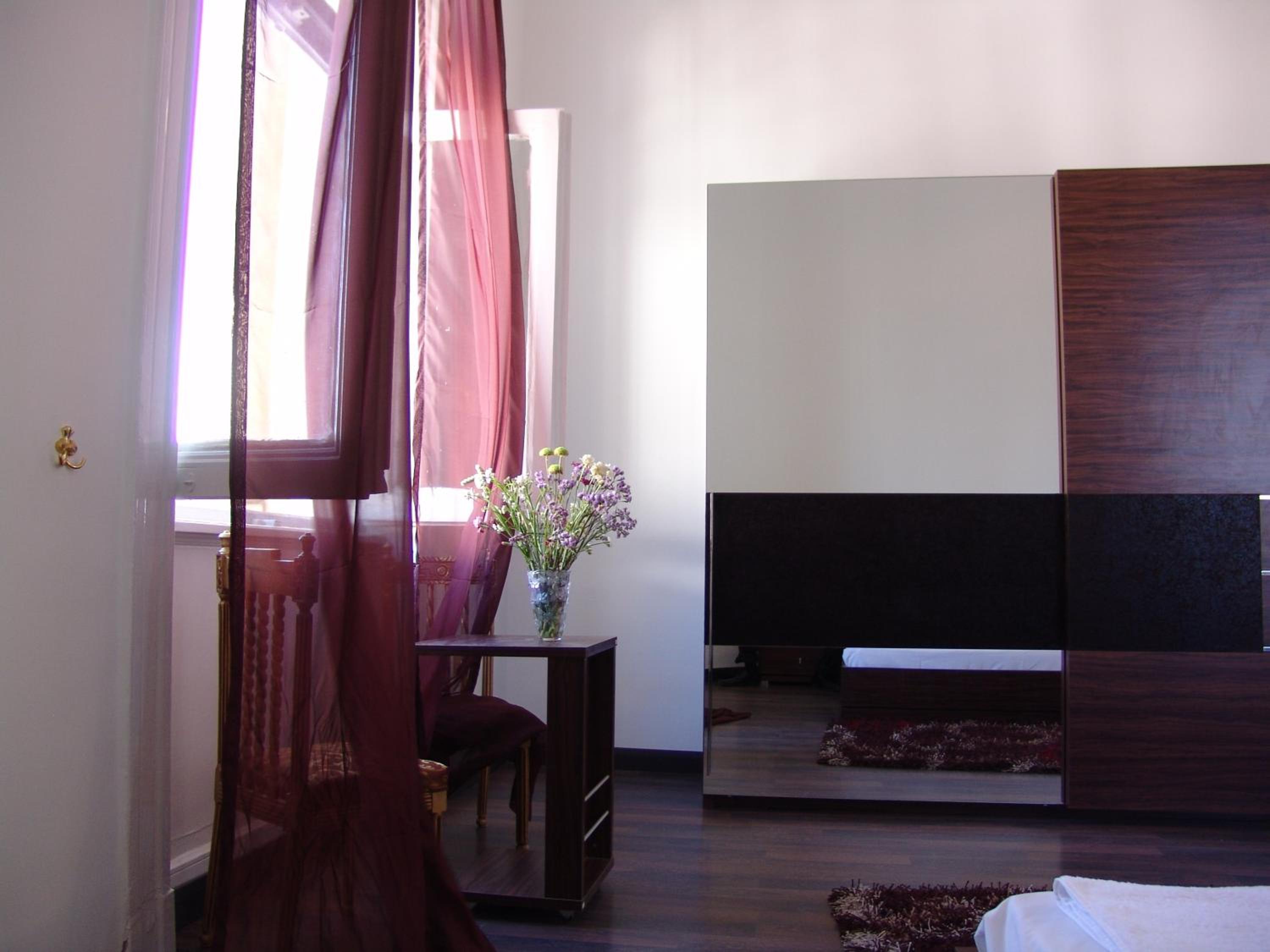 Standard Single Room photo 3