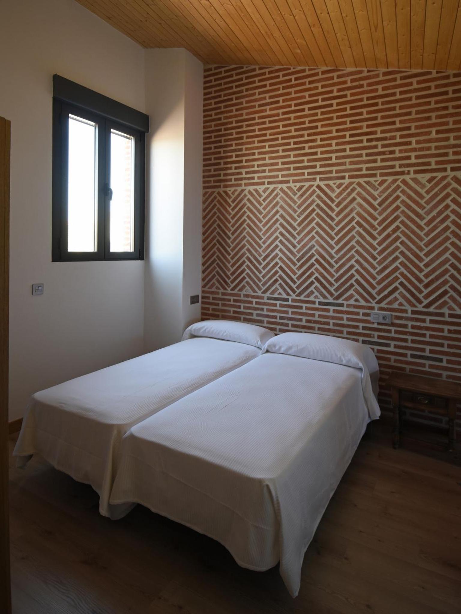 Two-Bedroom Apartment B photo 2