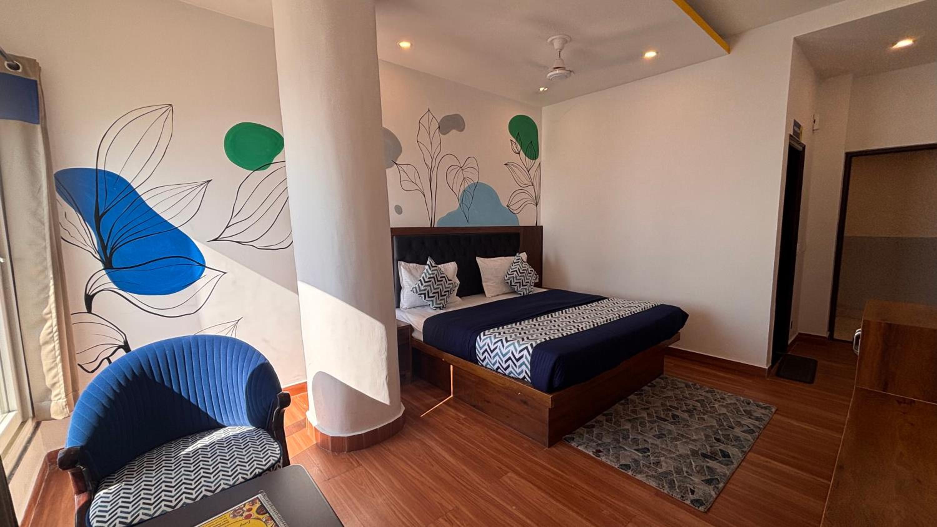 Superior King Room