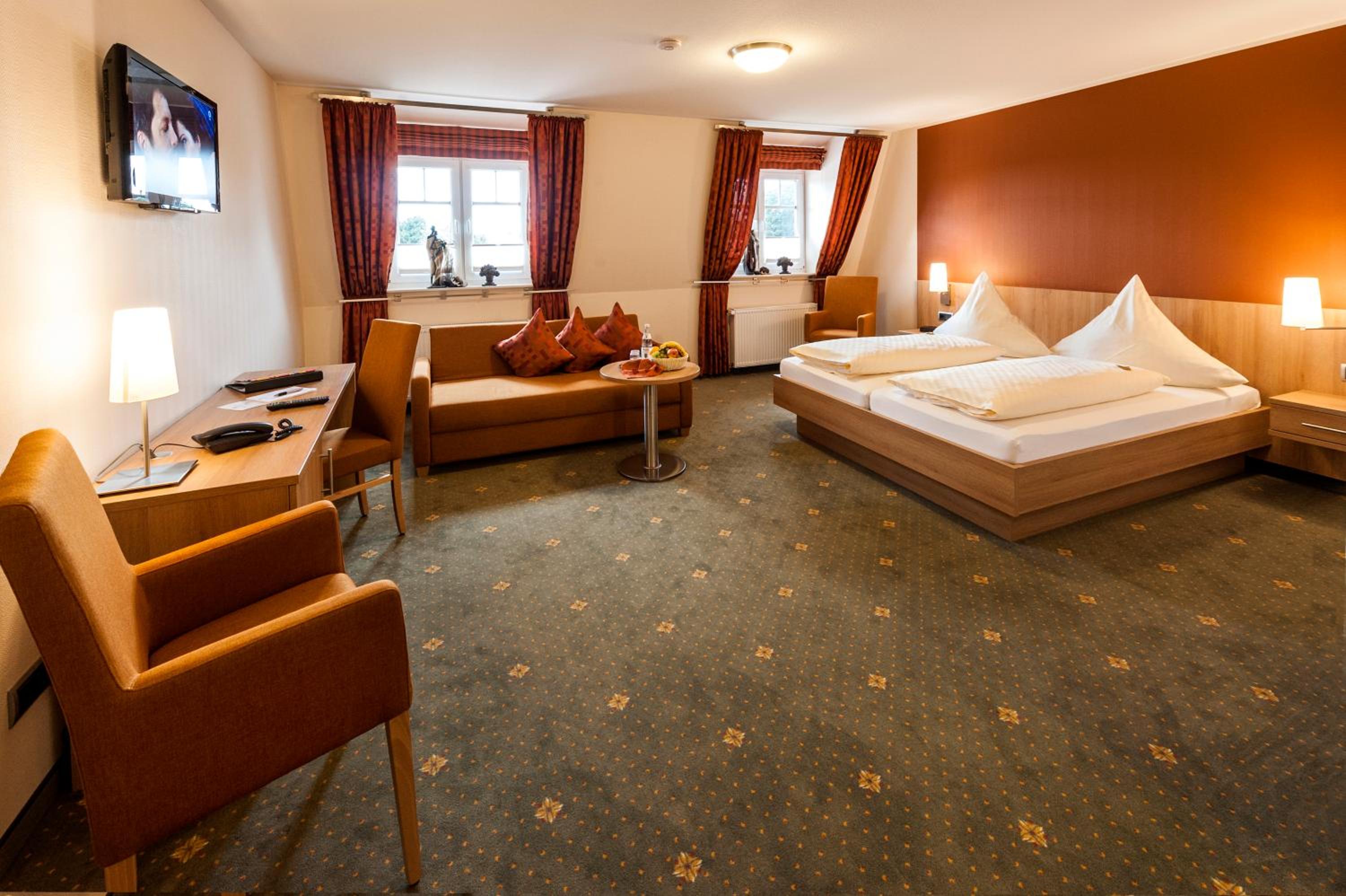 Double Room - Photo 22