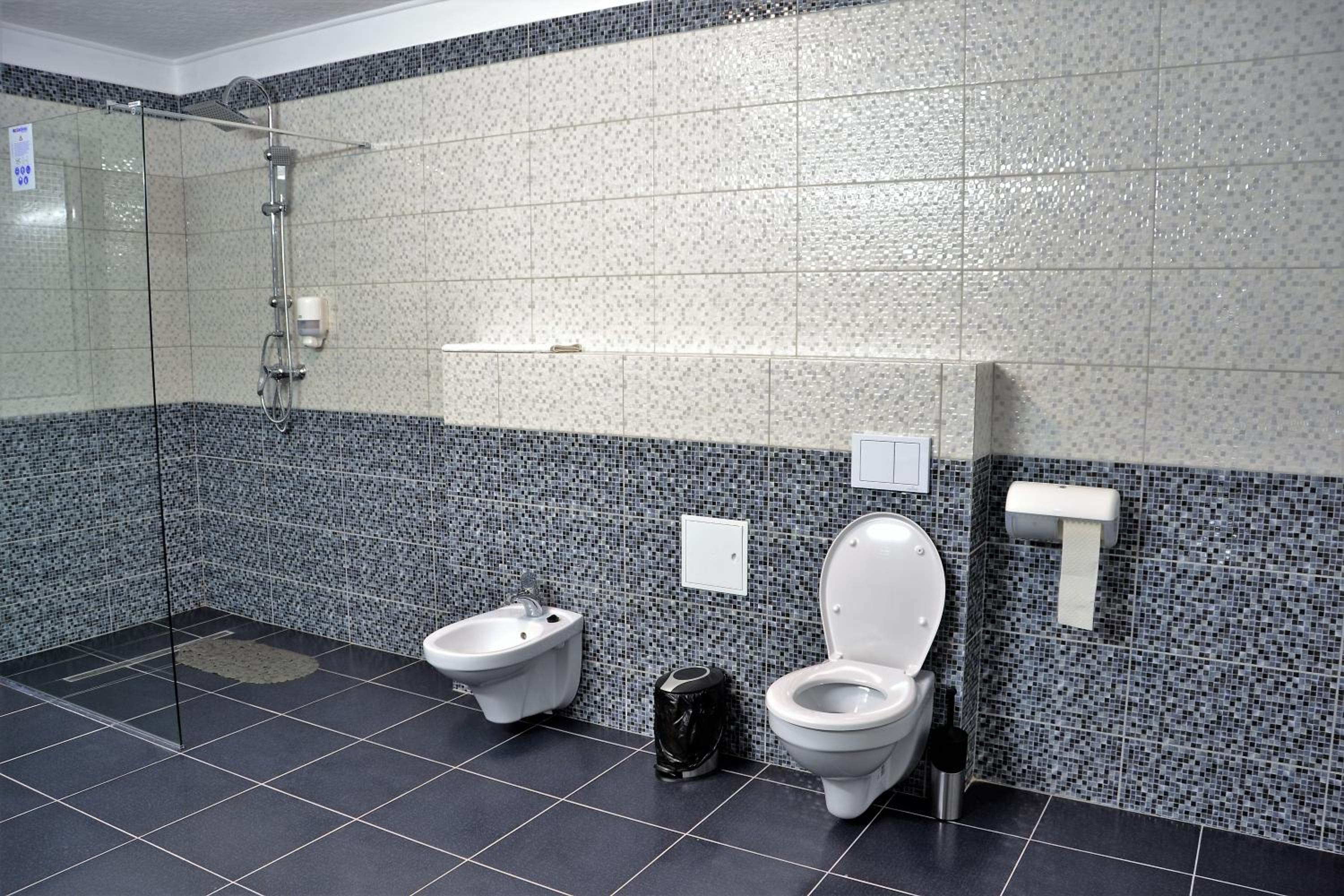 Superior Quadruple Room - Photo 5