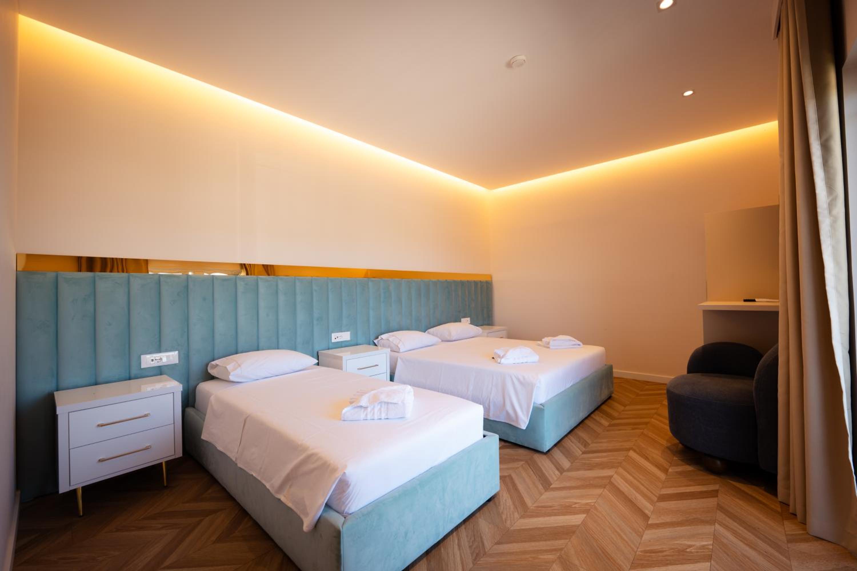 Triple Room with Balcony