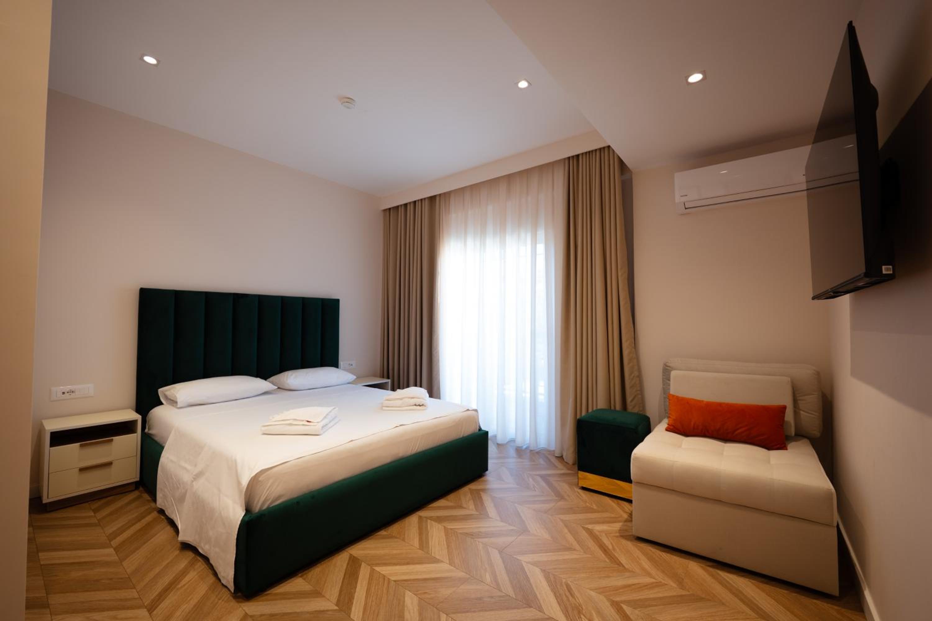 Deluxe Double Room with Balcony