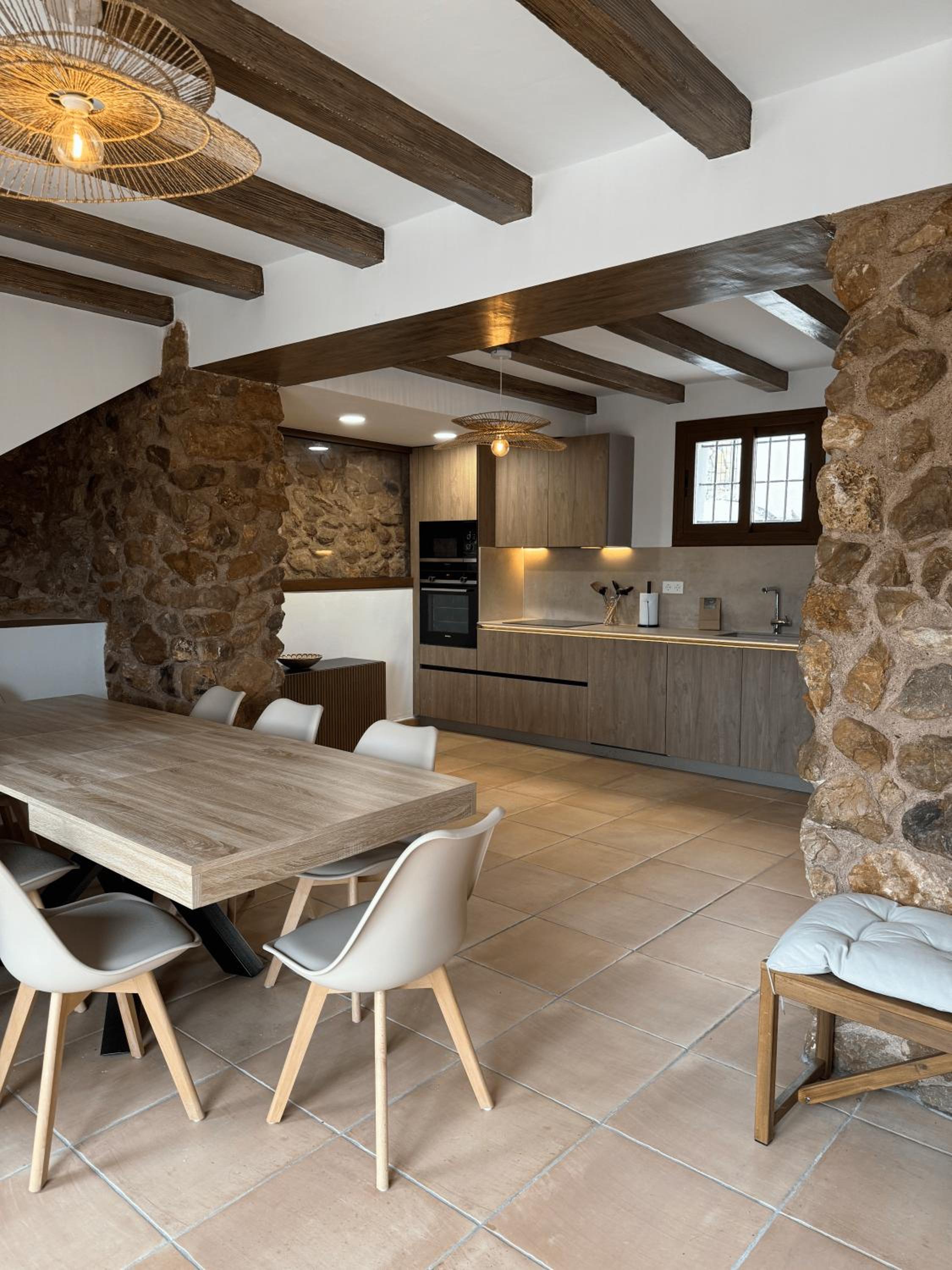 Villa photo 2