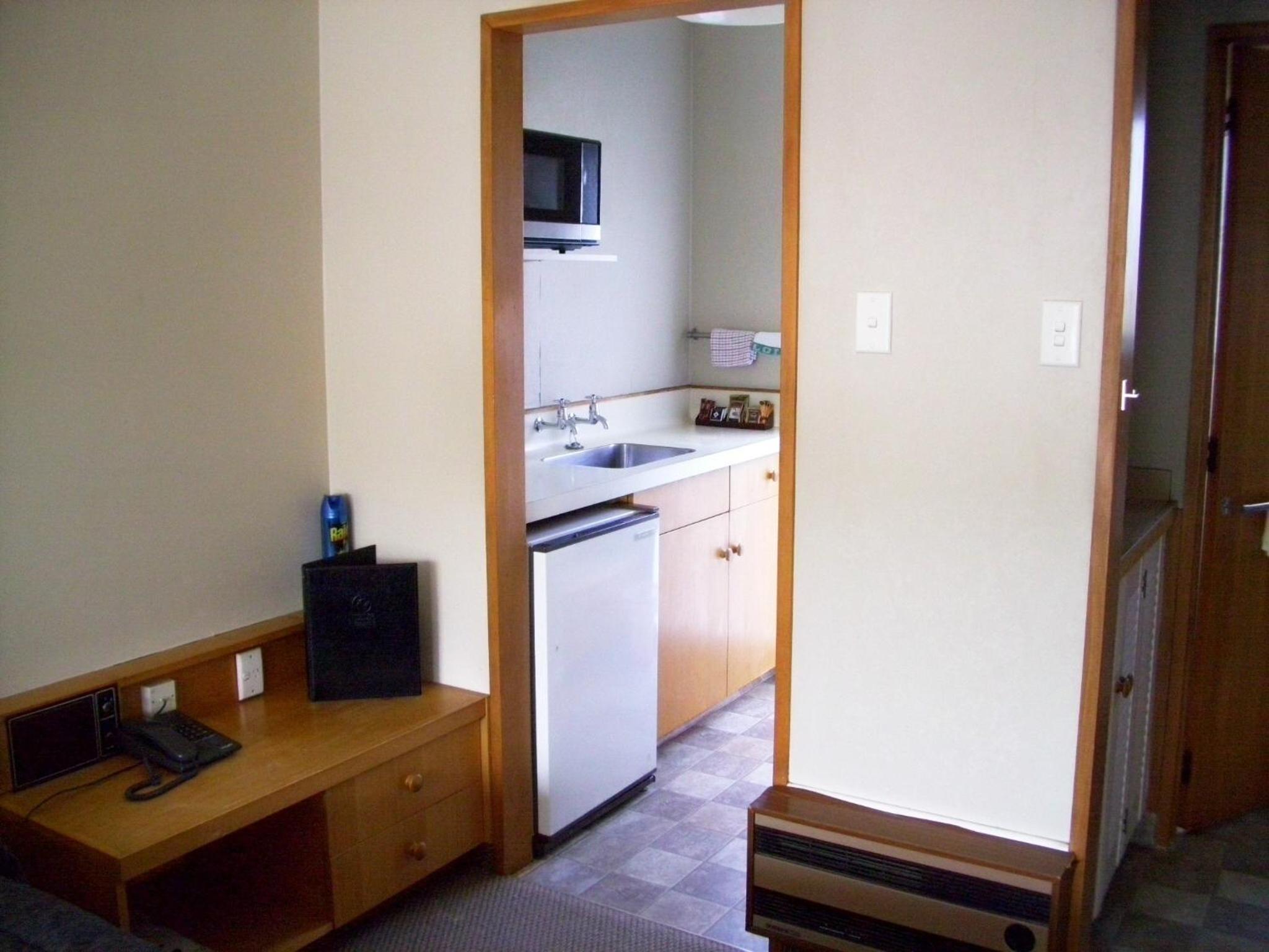 Suite with Kitchenette photo 2