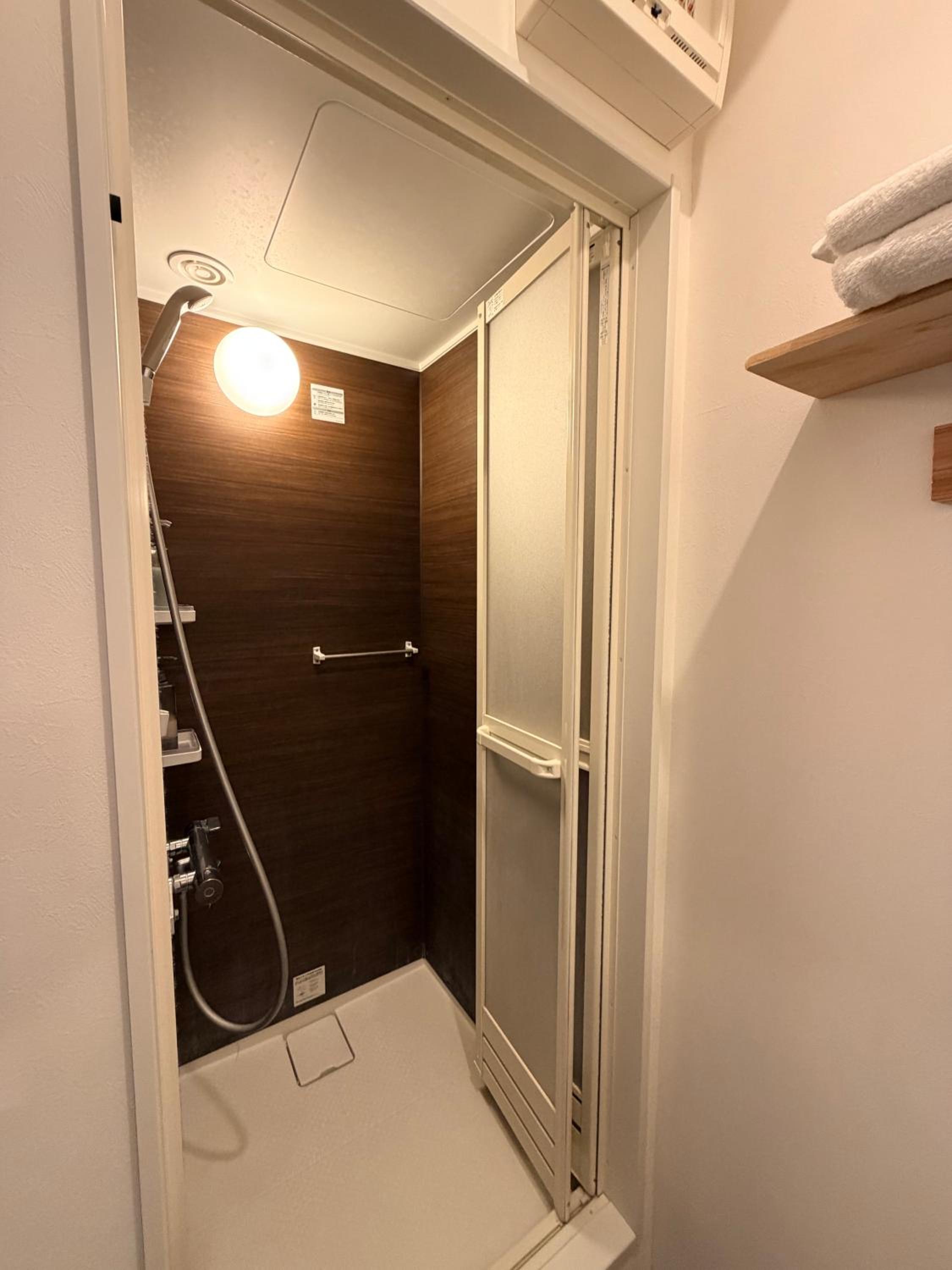 Standard Twin Room photo 3