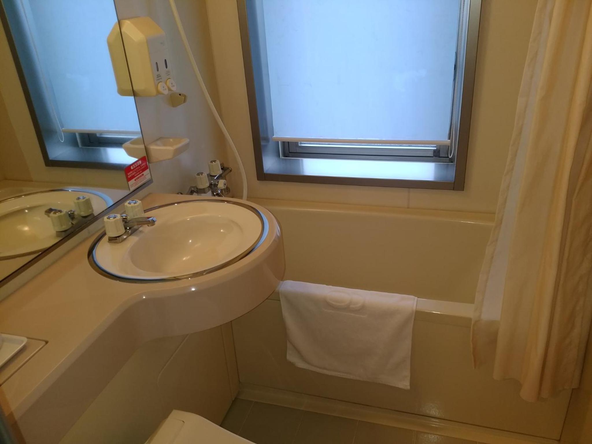 Standard Double Room - Non-Smoking photo 2