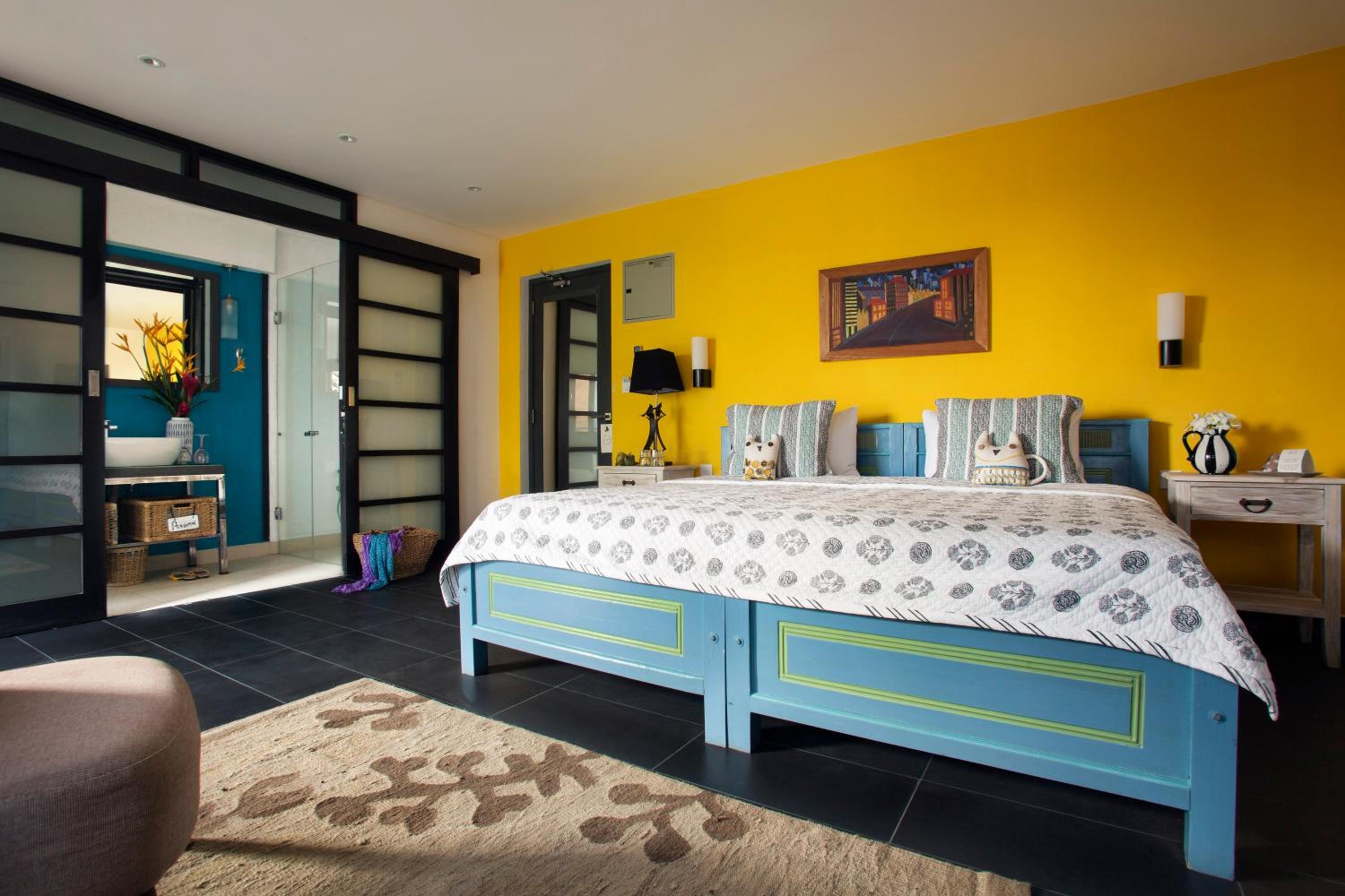 Suite Little Treats - 15% discount on food and beverages - Photo 6