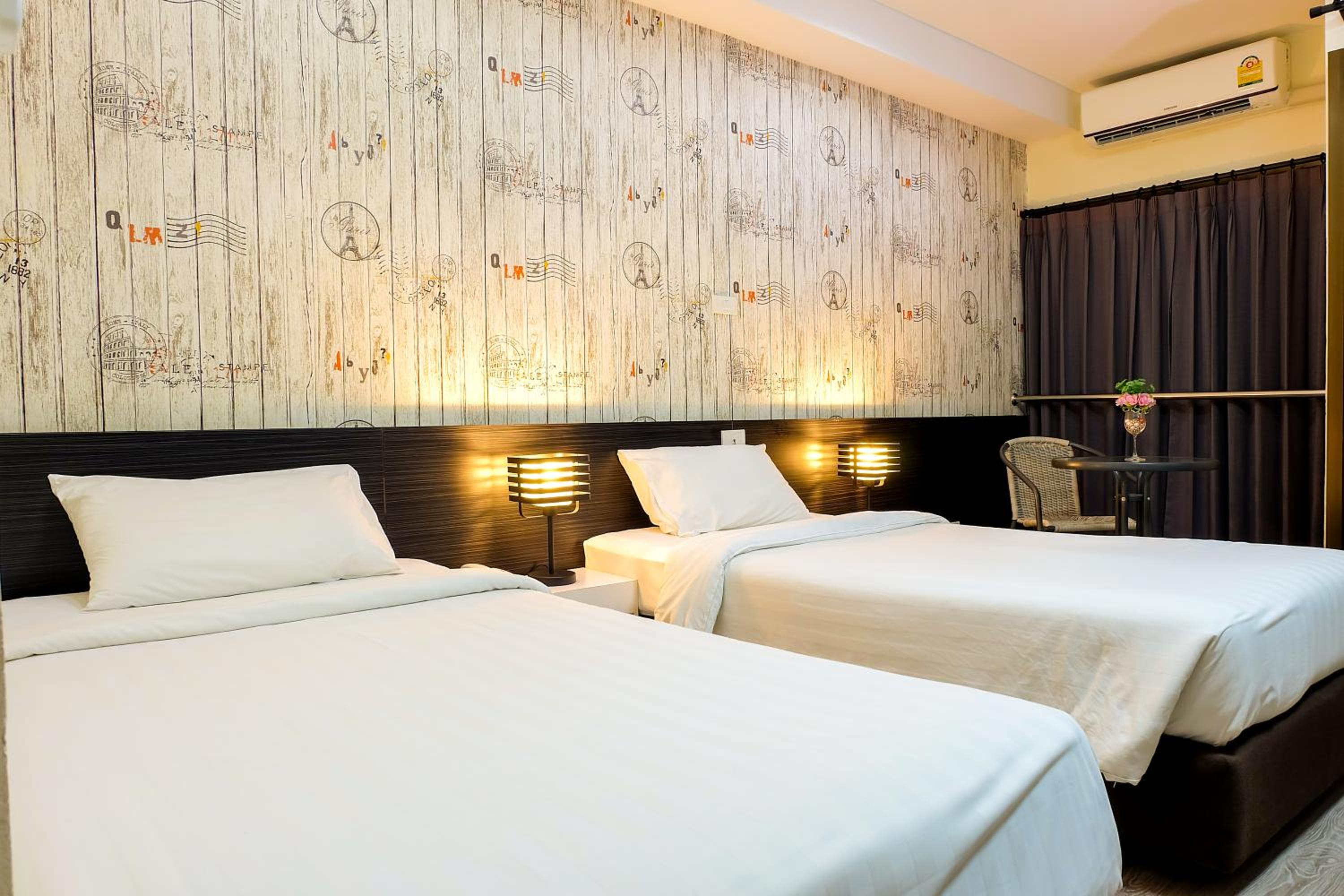 Superior Twin Room (Room Only) photo 1