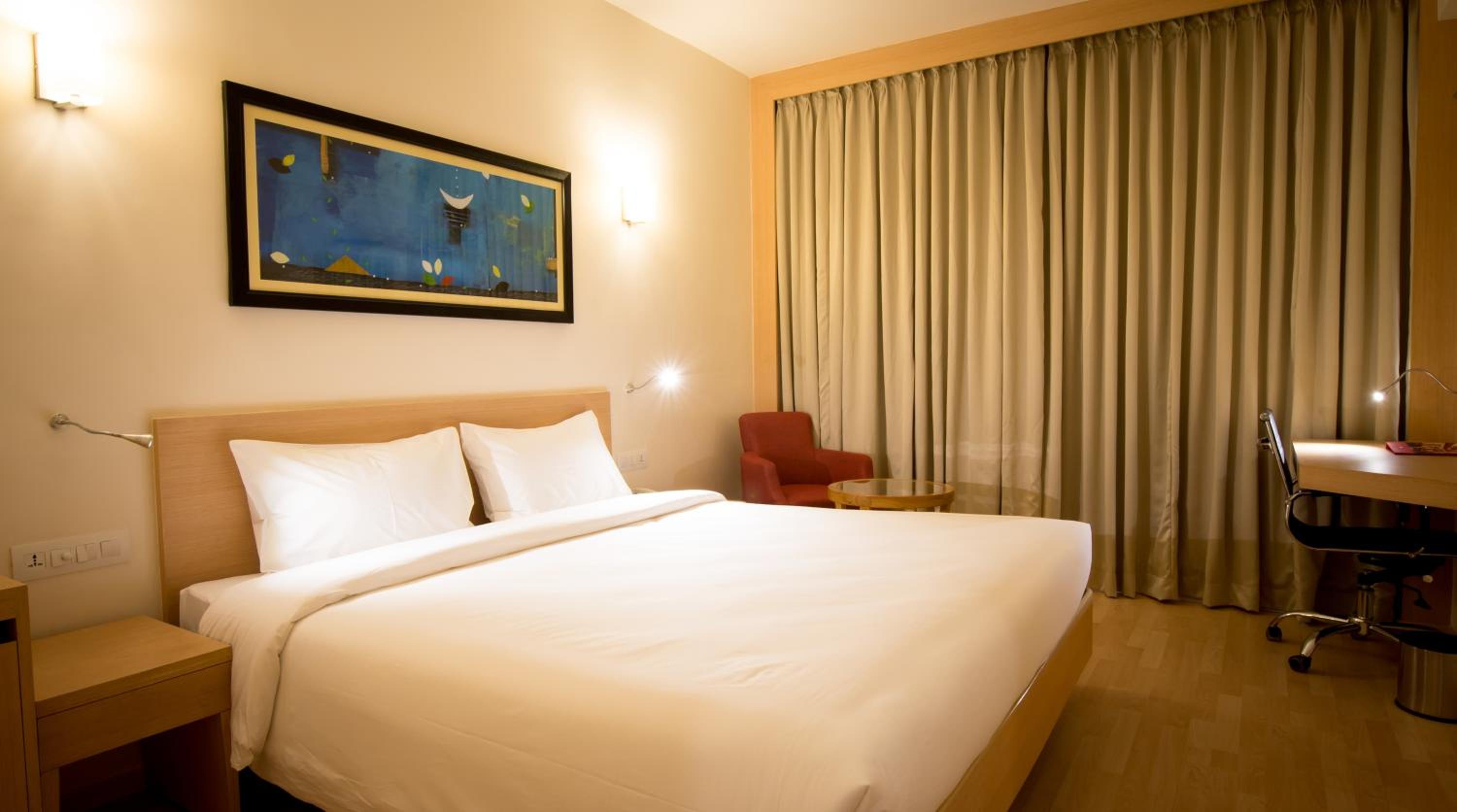 Executive Suite photo 3