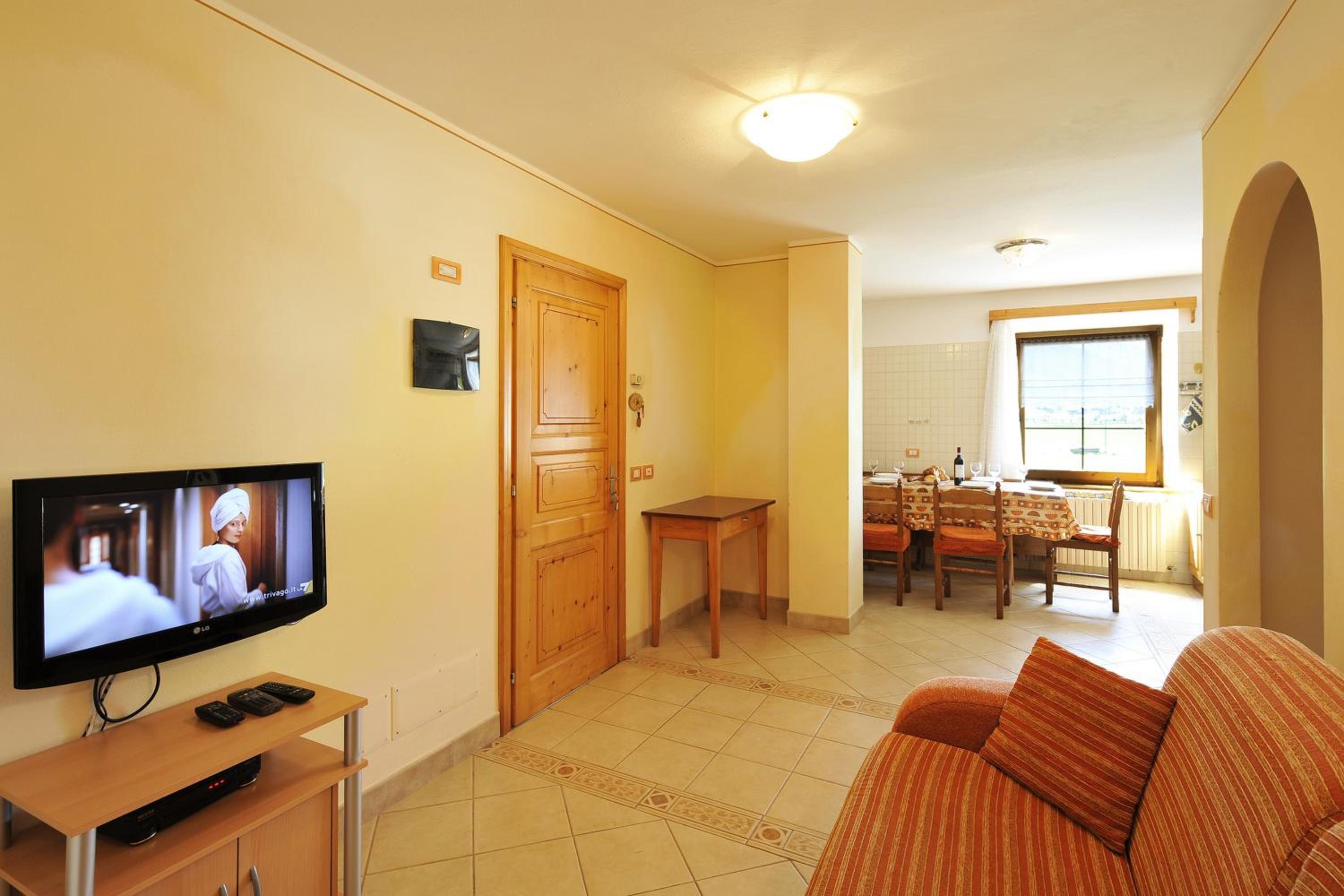 Three-Bedroom Apartment with Mountain View