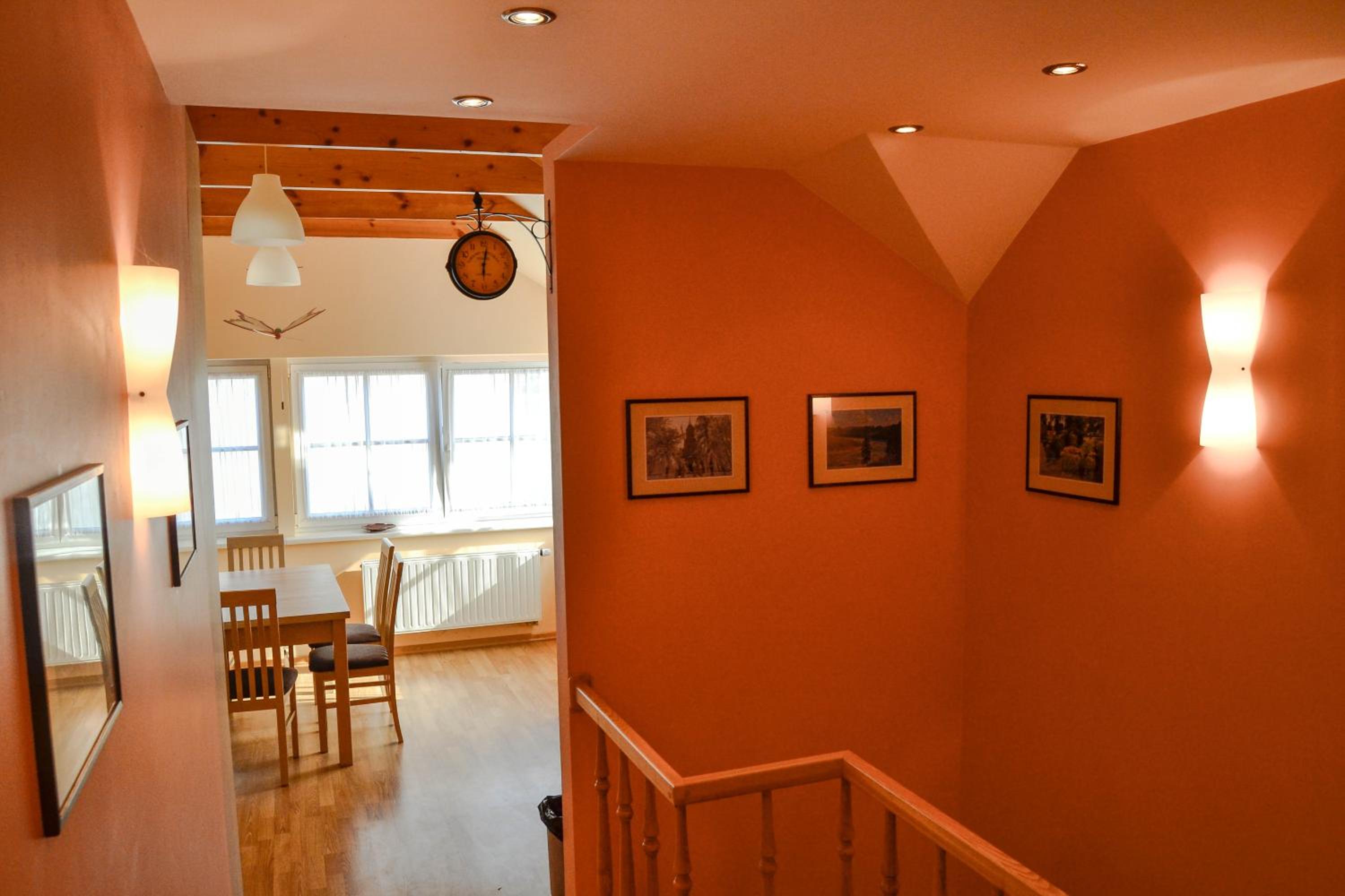 Villa photo 2