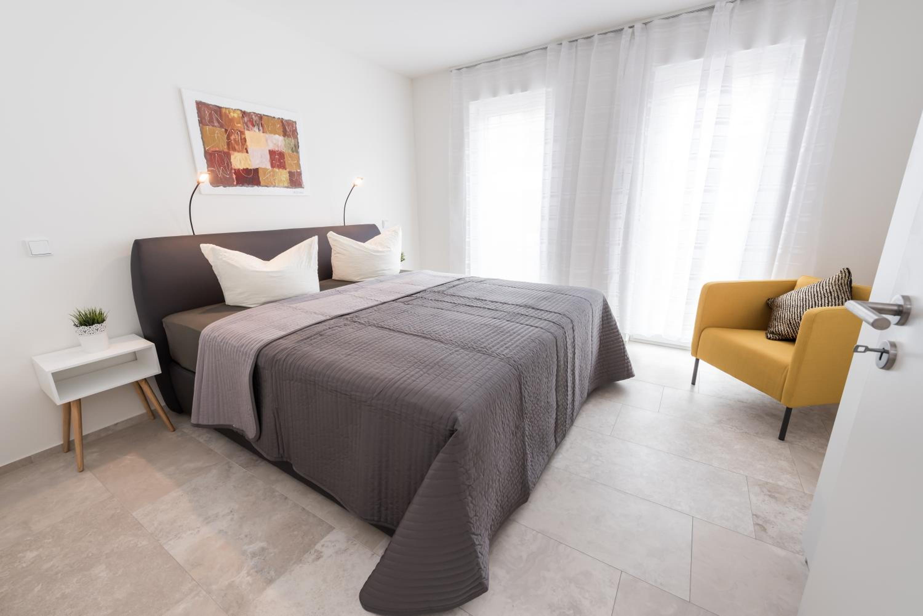 Two-Bedroom Penthouse Apartment - Photo 1