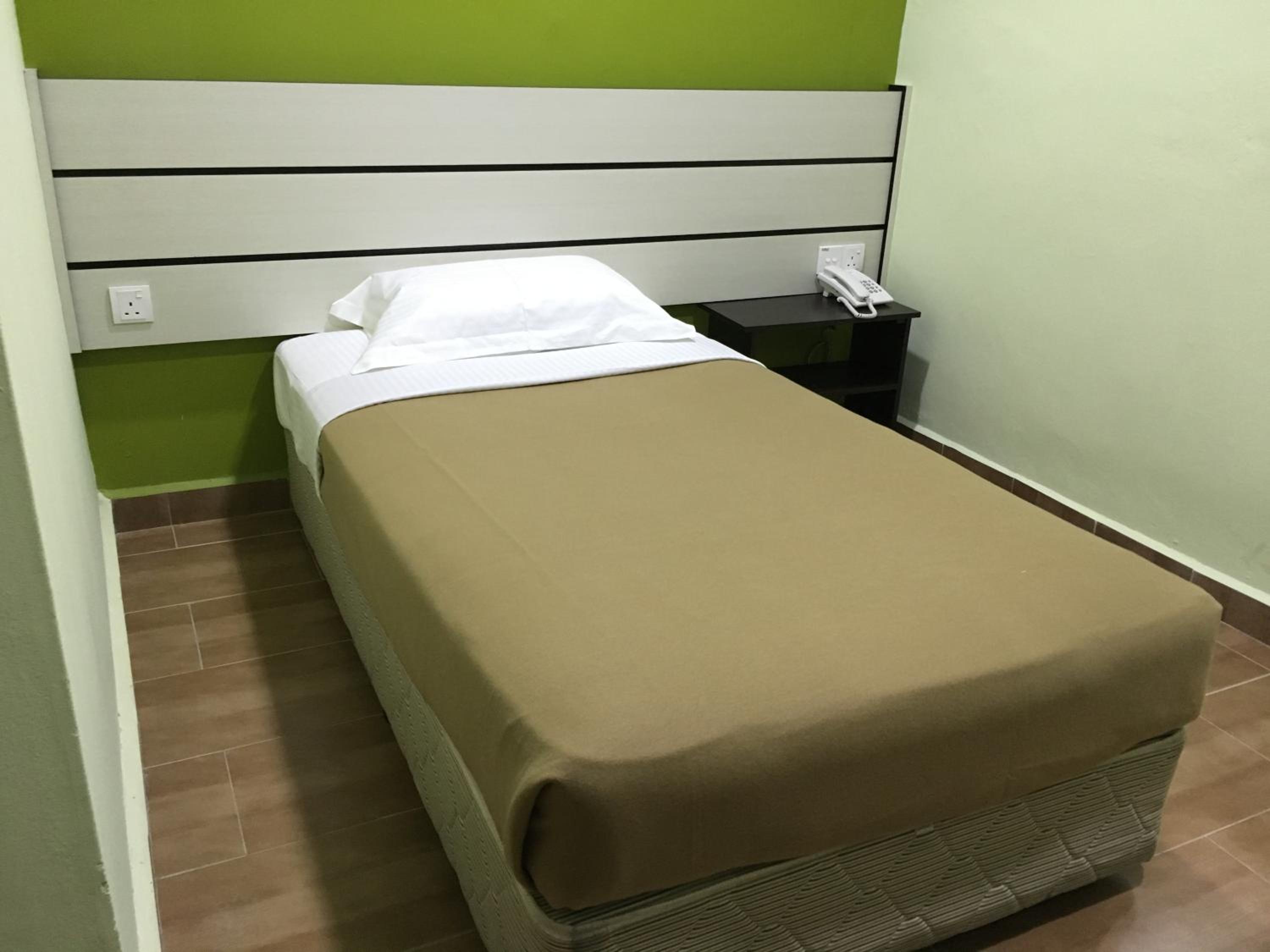 Single Room with Shower