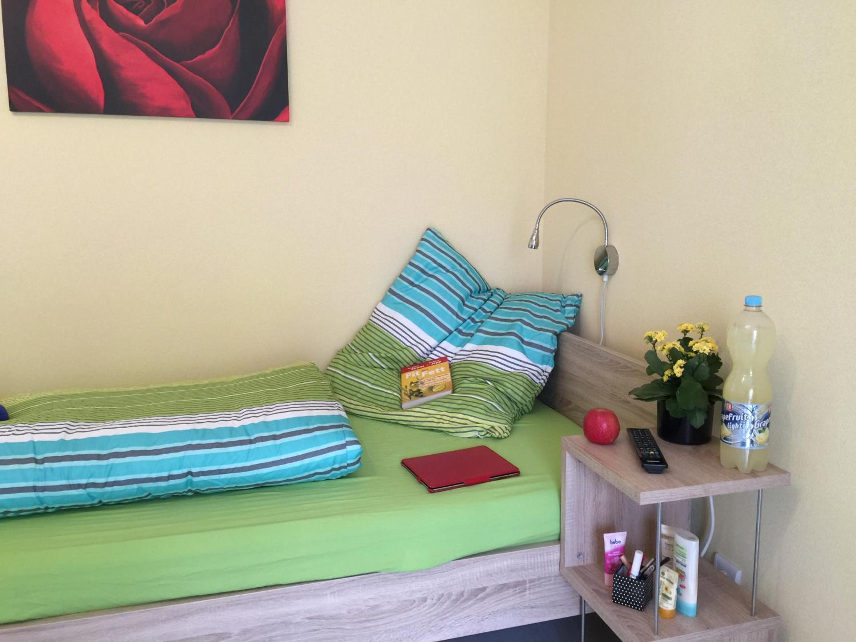 Apartment photo 2