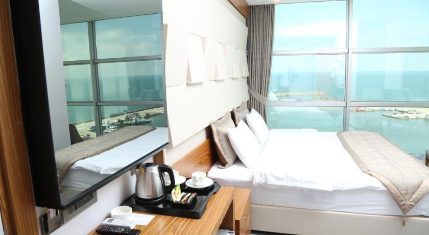 Triple Room with Sea View - Photo 1