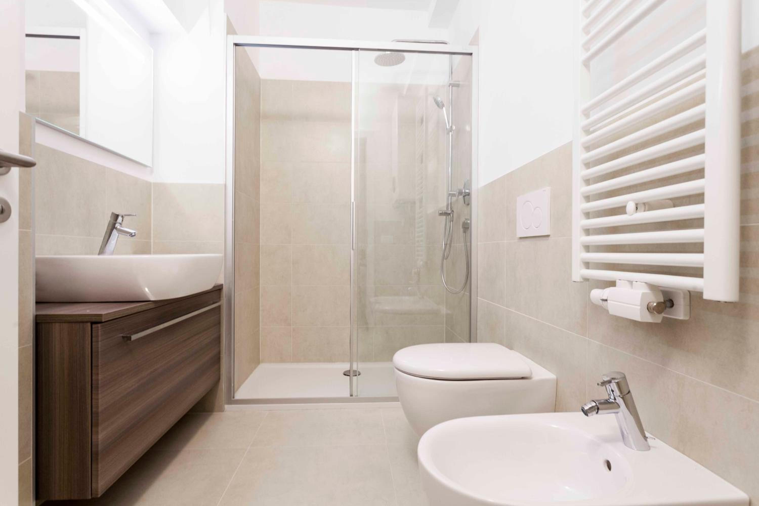 One-Bedroom Apartment with City View photo 3