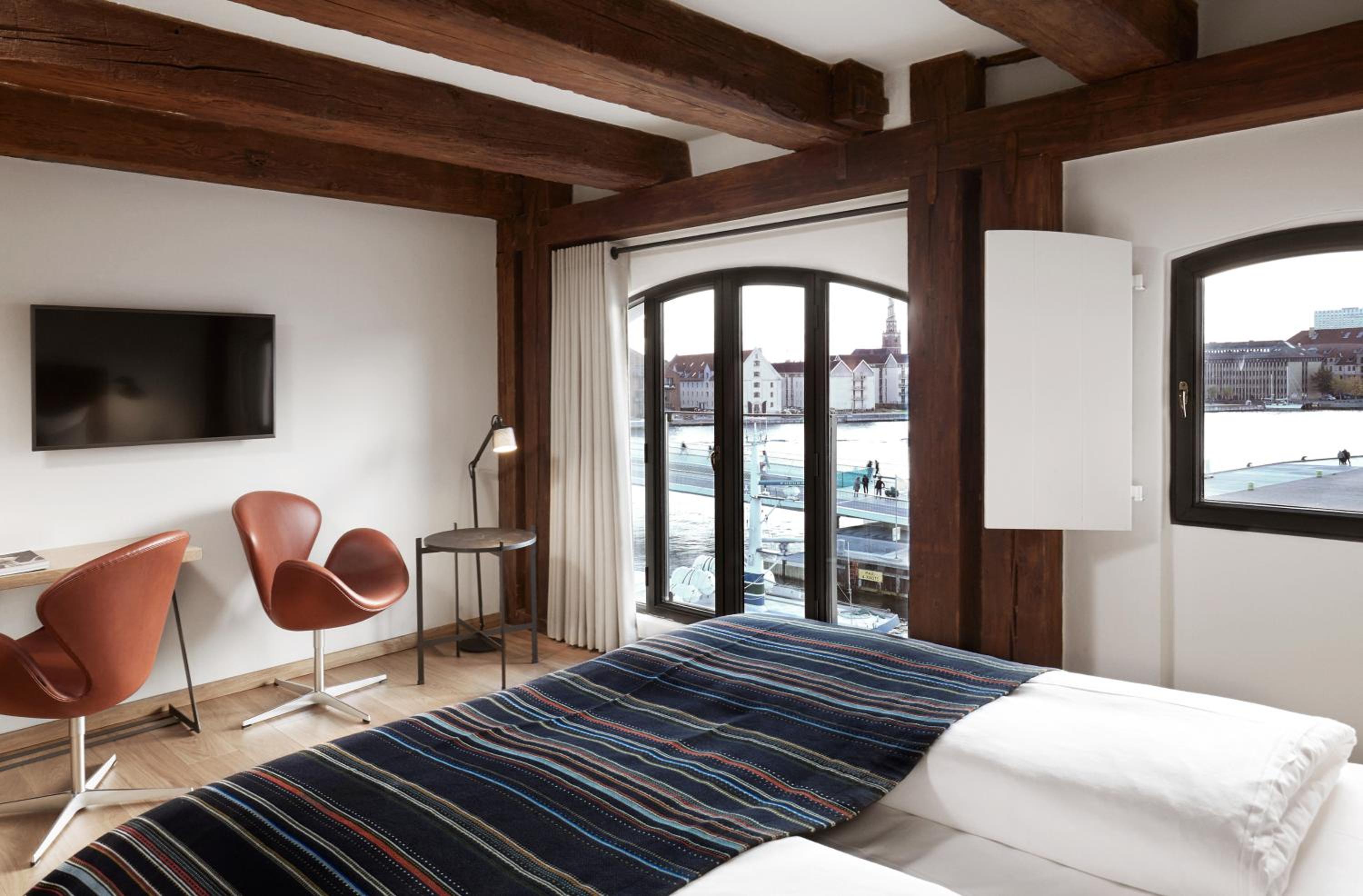Executive Double Deluxe View Room