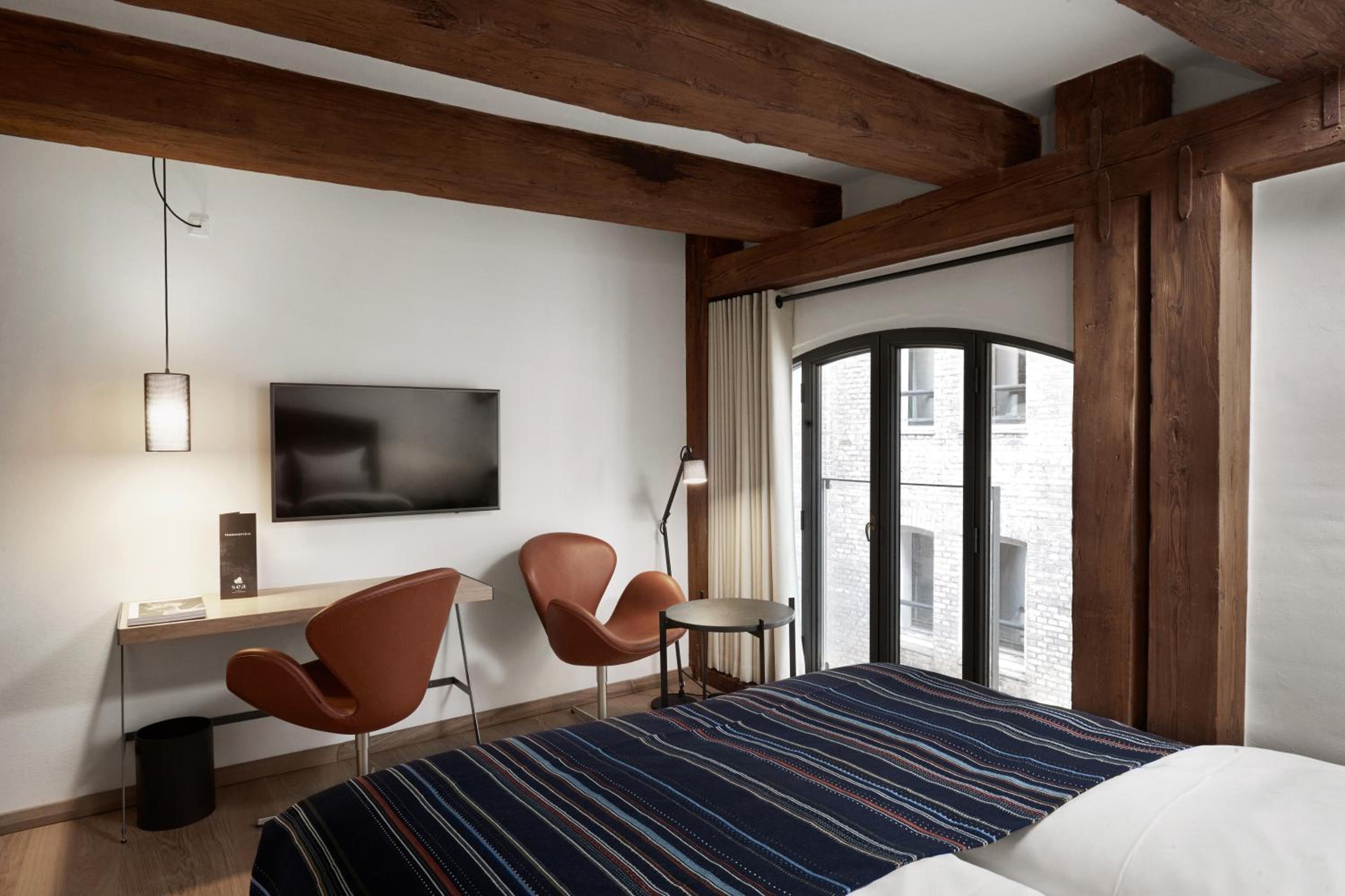 Executive Double Deluxe Room, photo 7