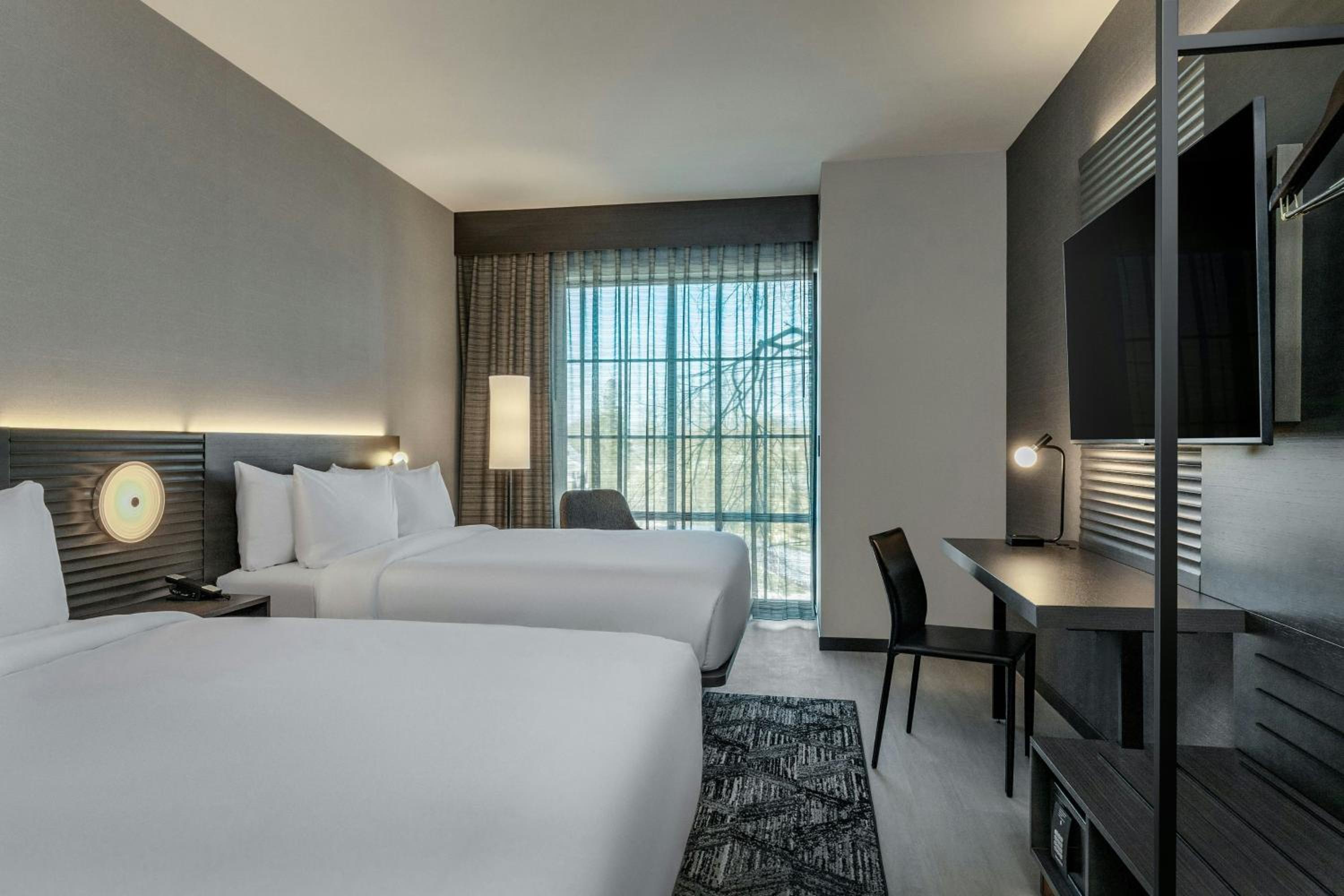 Standard Queen Room with Two Queen Beds - Hearing Accessible photo 1