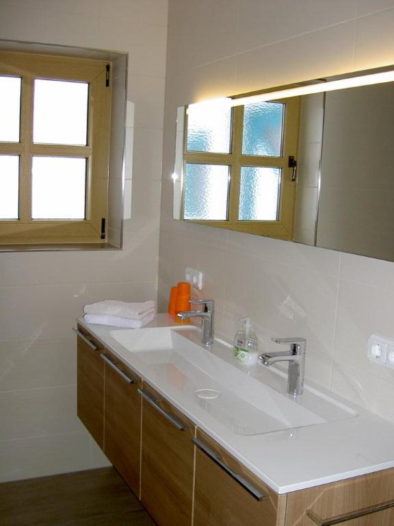 Two-Bedroom Apartment photo 2