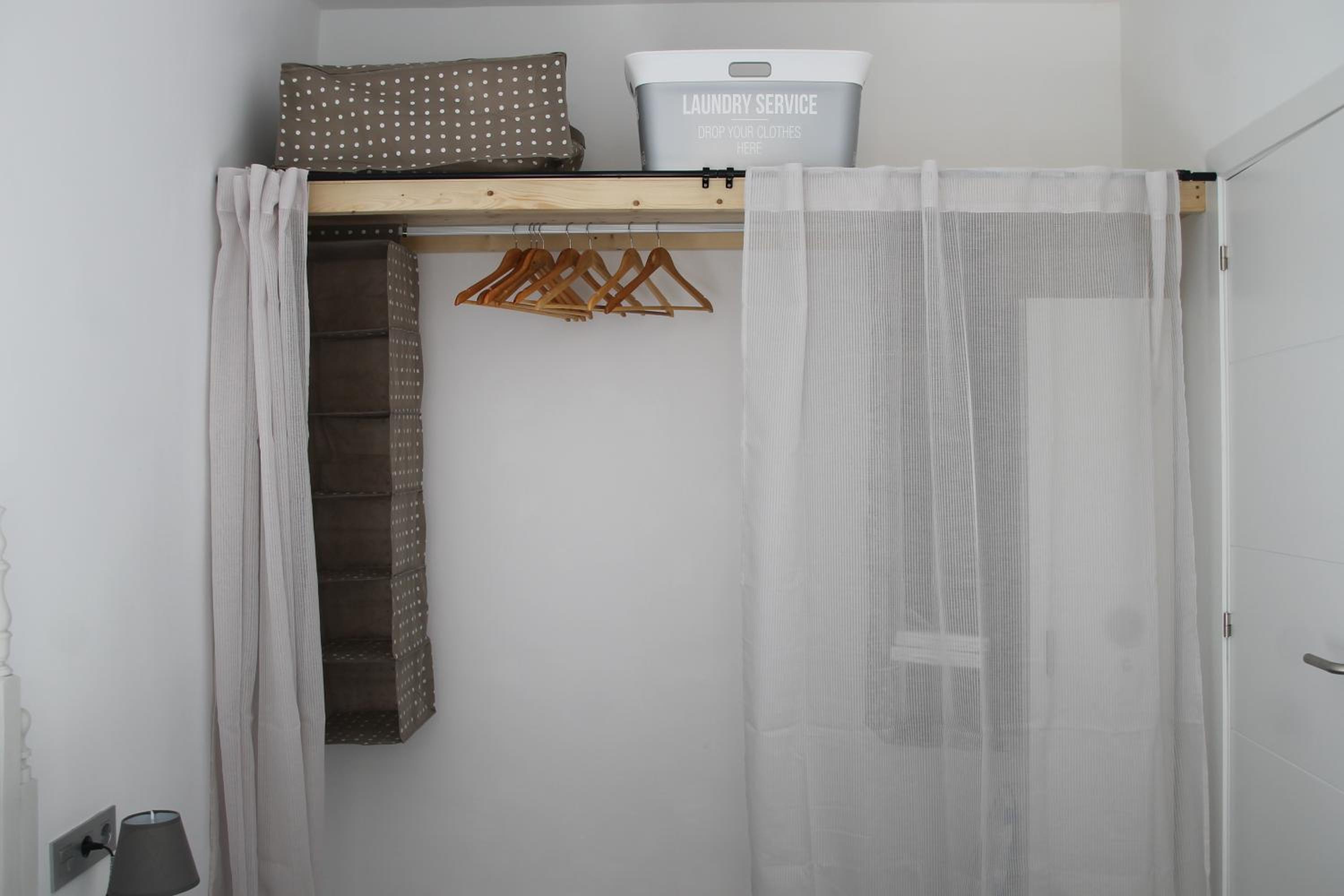One-Bedroom Apartment - Photo 16