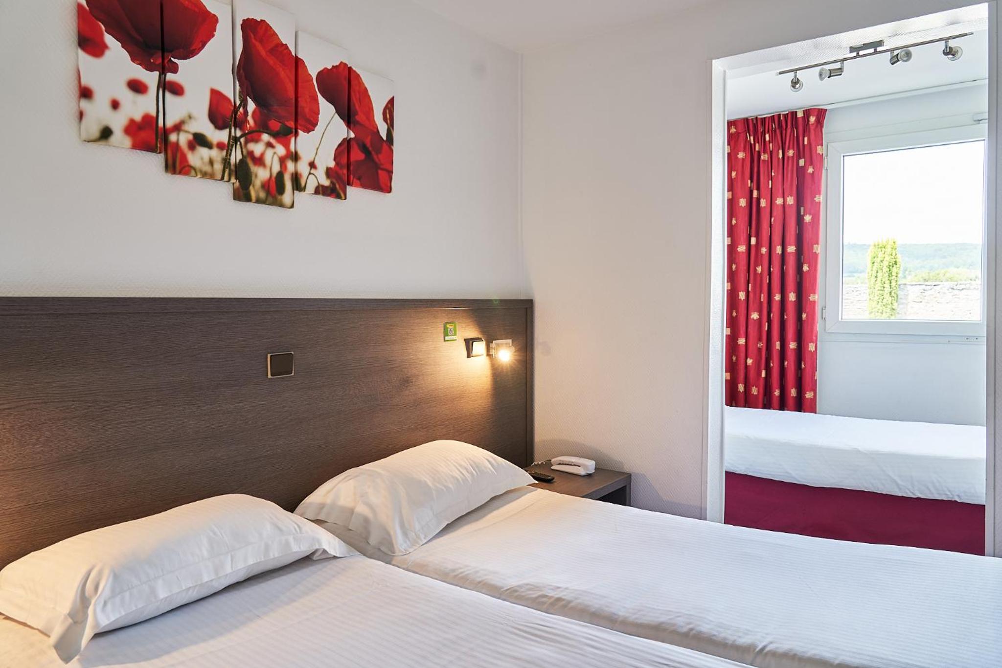 Superior Triple Room photo 1